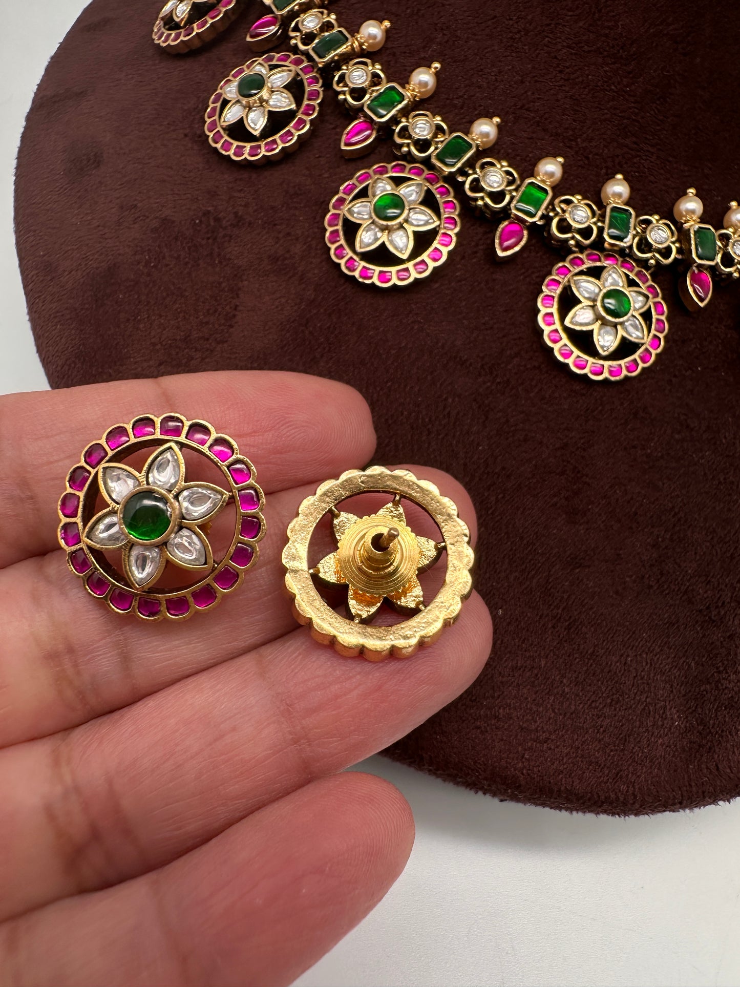 Jadau Kundan Neckline Bottu Necklace with Stud Earrings - 