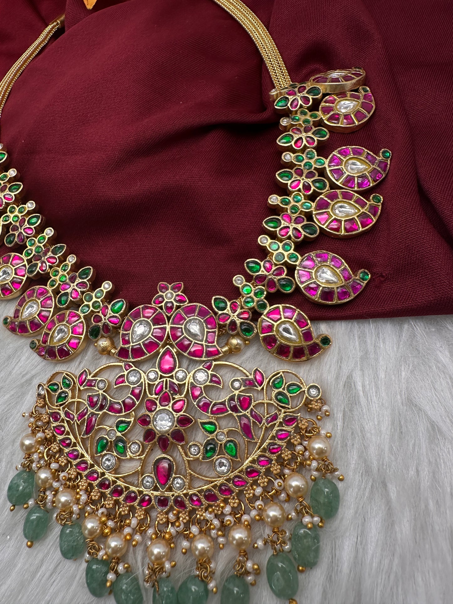 Jadau Kundan Mango Necklace with Green Emerald Beads - 