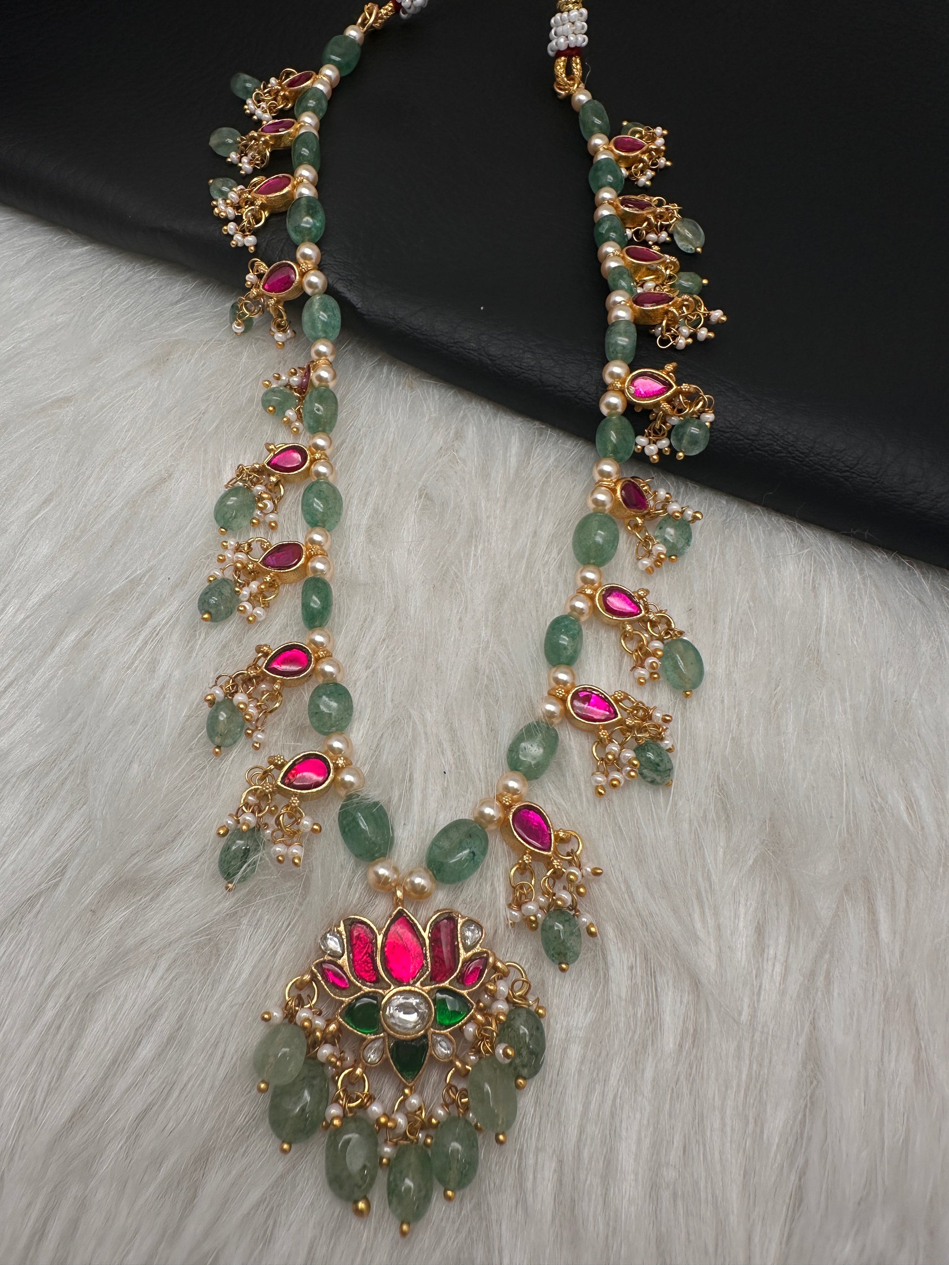 Jadau Kundan Lotus Emerald Beads and Pearls Short Necklace - 