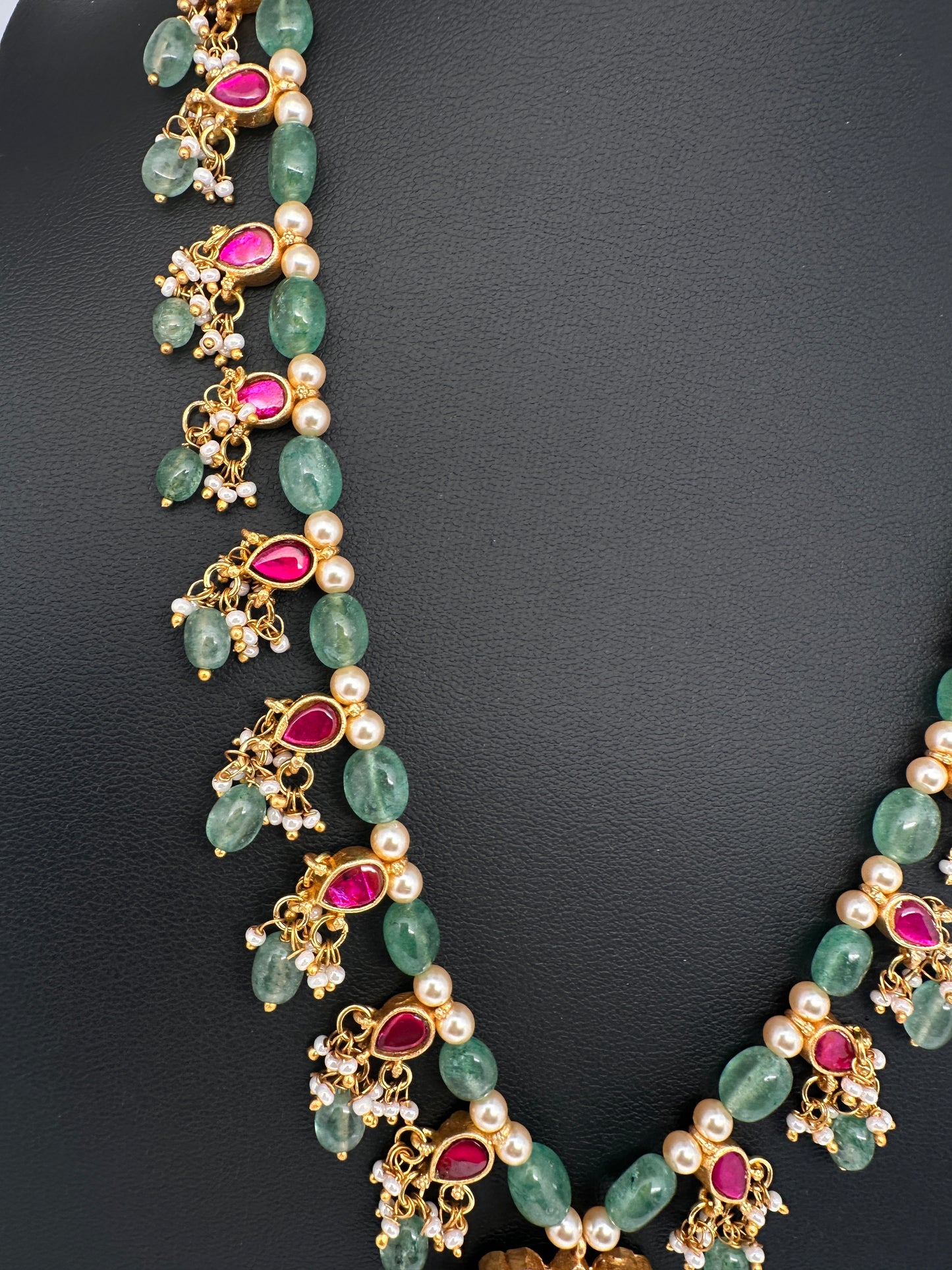 Jadau Kundan Lotus Emerald Beads and Pearls Short Necklace - 