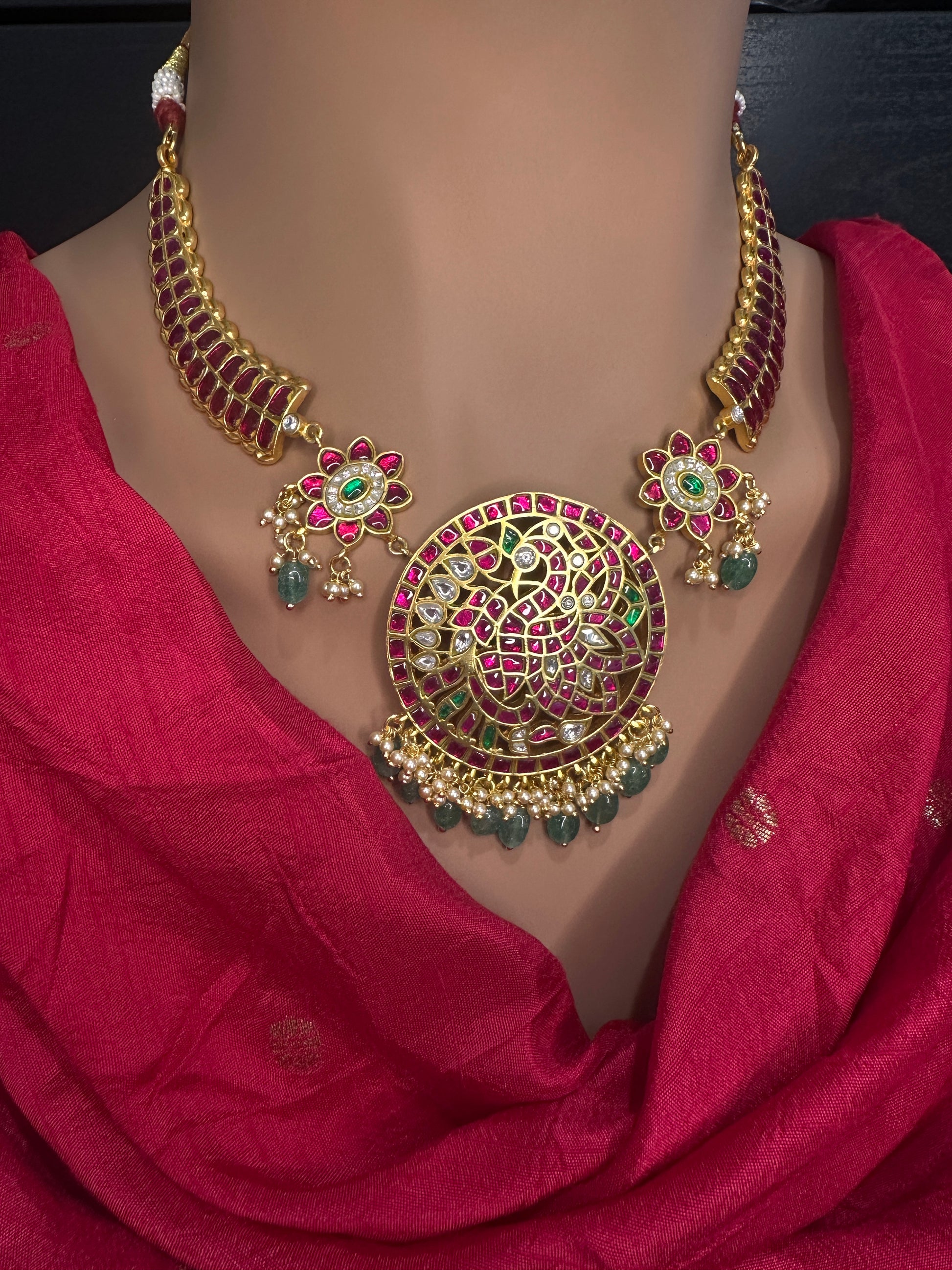 Jadau Kundan Red Short Necklace with Emerald Beads and Pearls - 