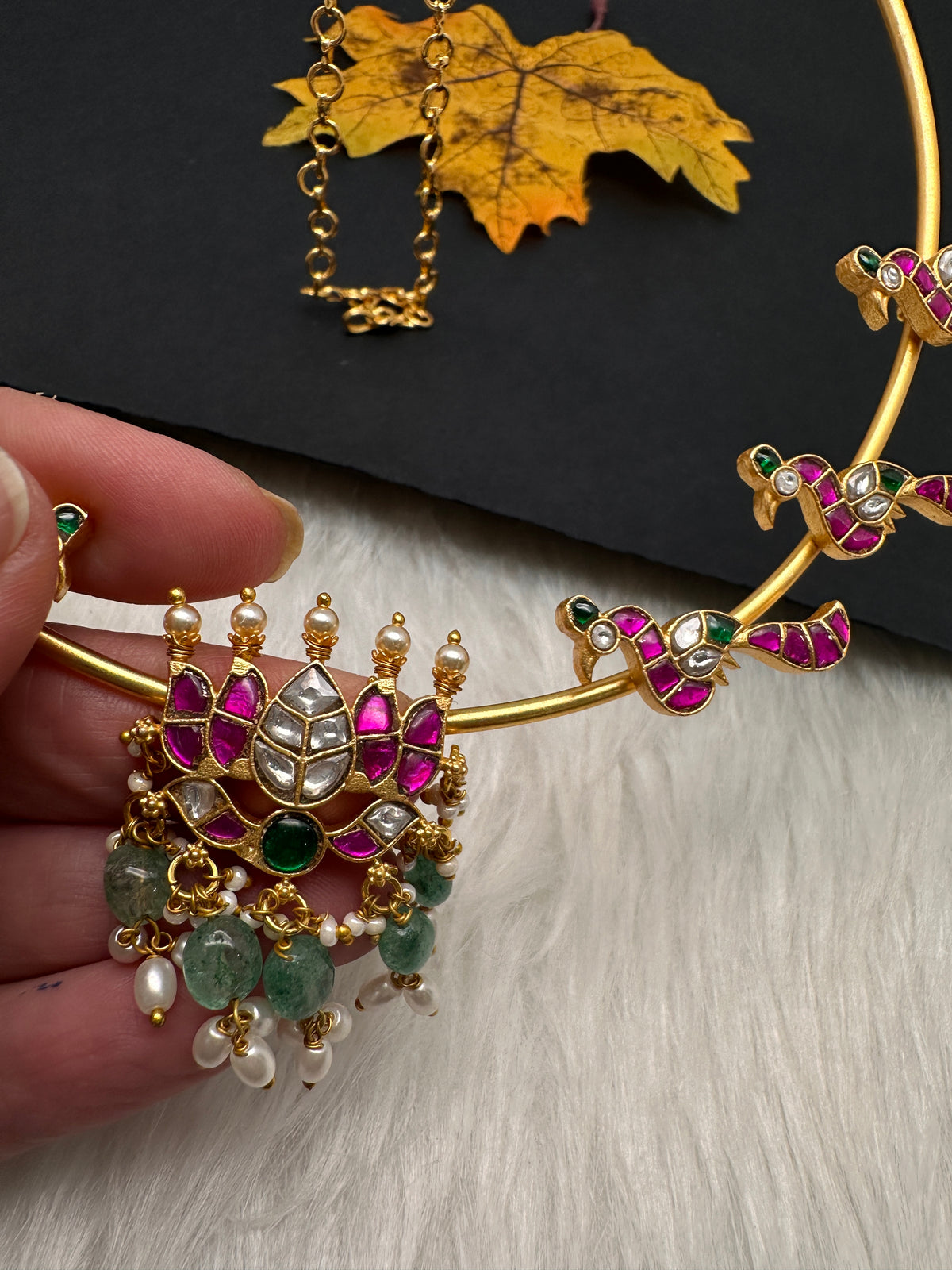 Jadau Kundan Floral Peacock Hasli Short Necklace - 