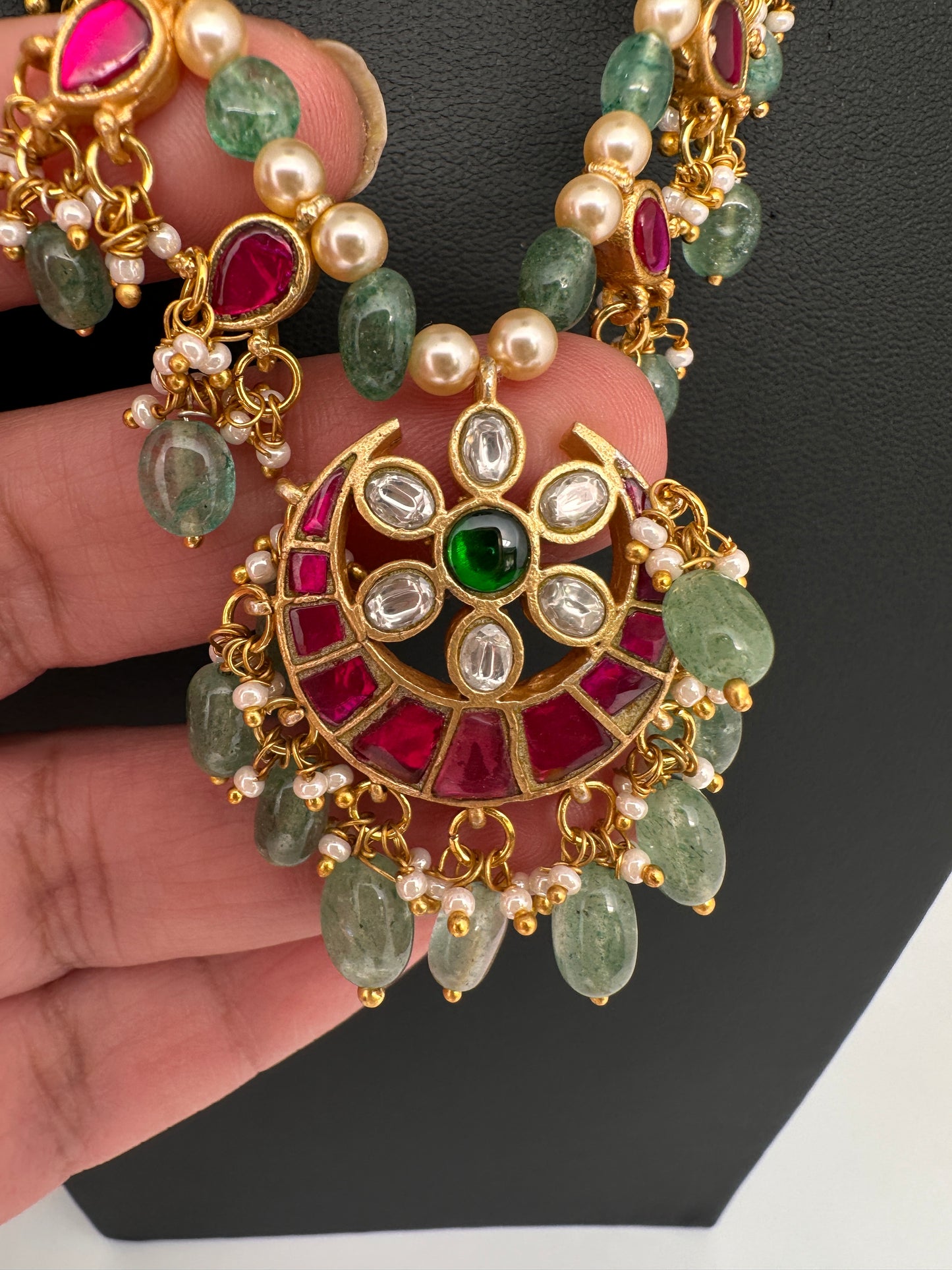 Jadau Kundan Floral Emerald Beads and Pearls Short Necklace - 