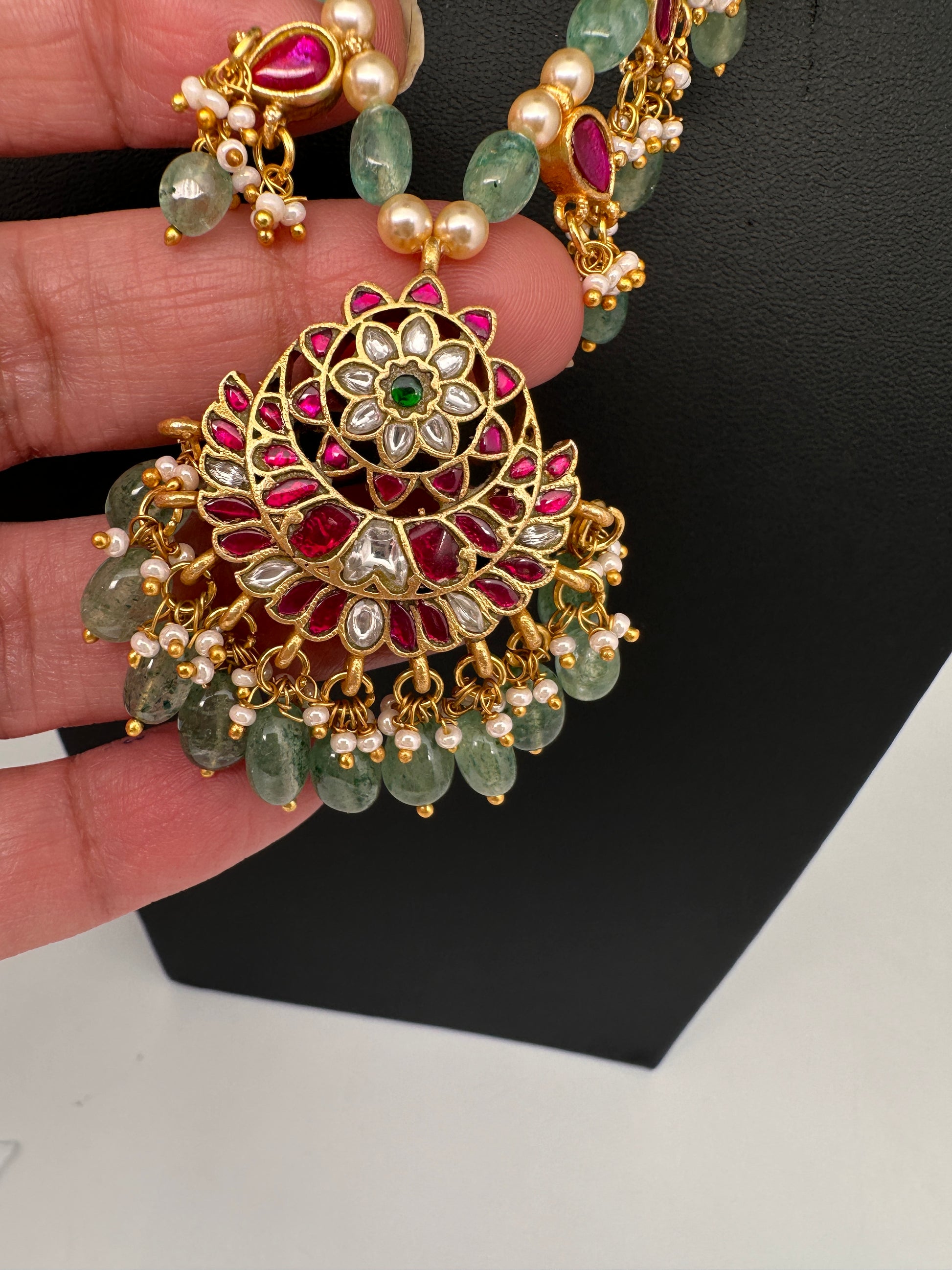 Jadau Kundan Floral Emerald Beads and Pearls Short Necklace - 