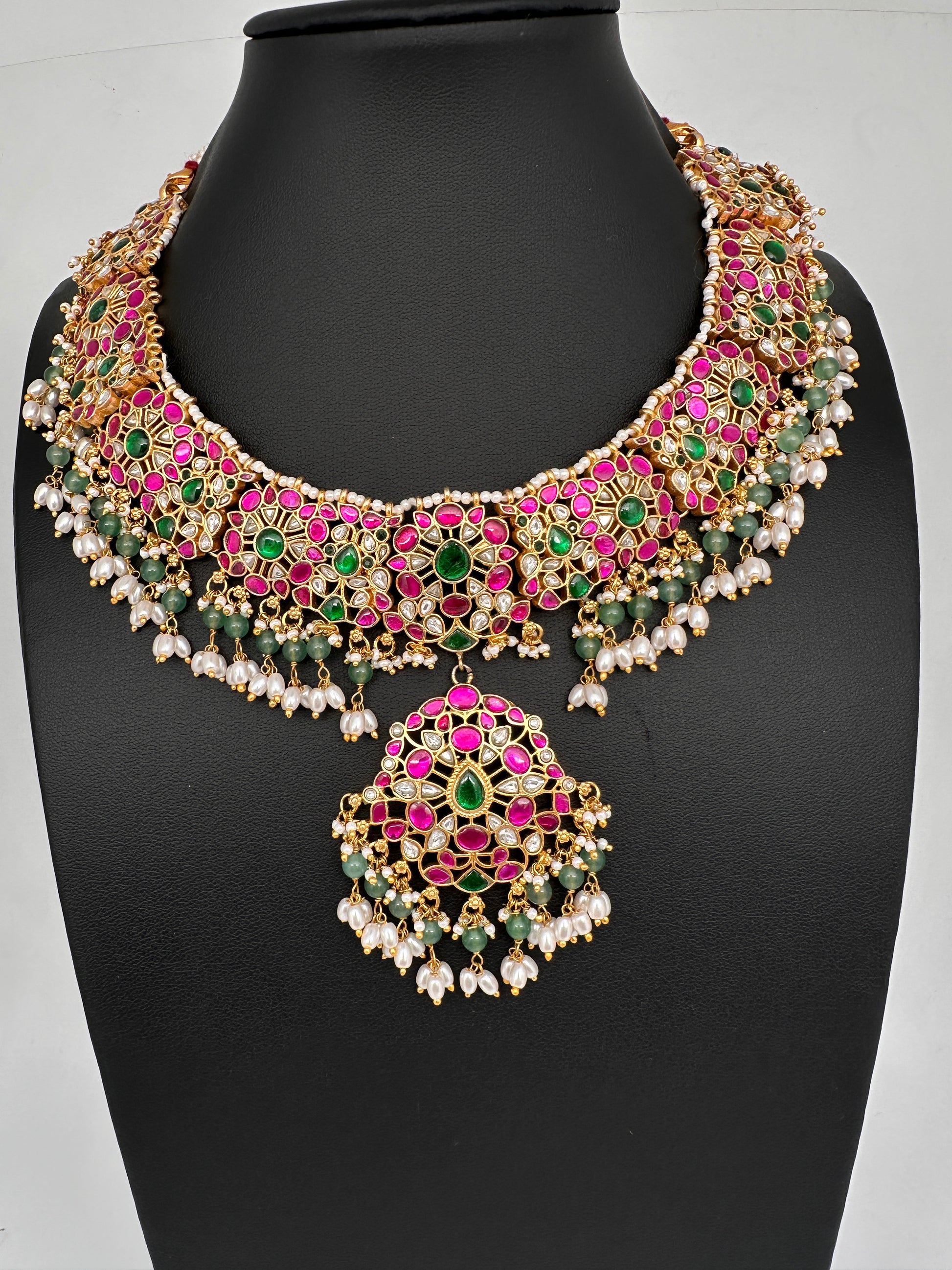 Jadau Kundan Neckline Necklace with Emerald Beads and Rice Pearls - 