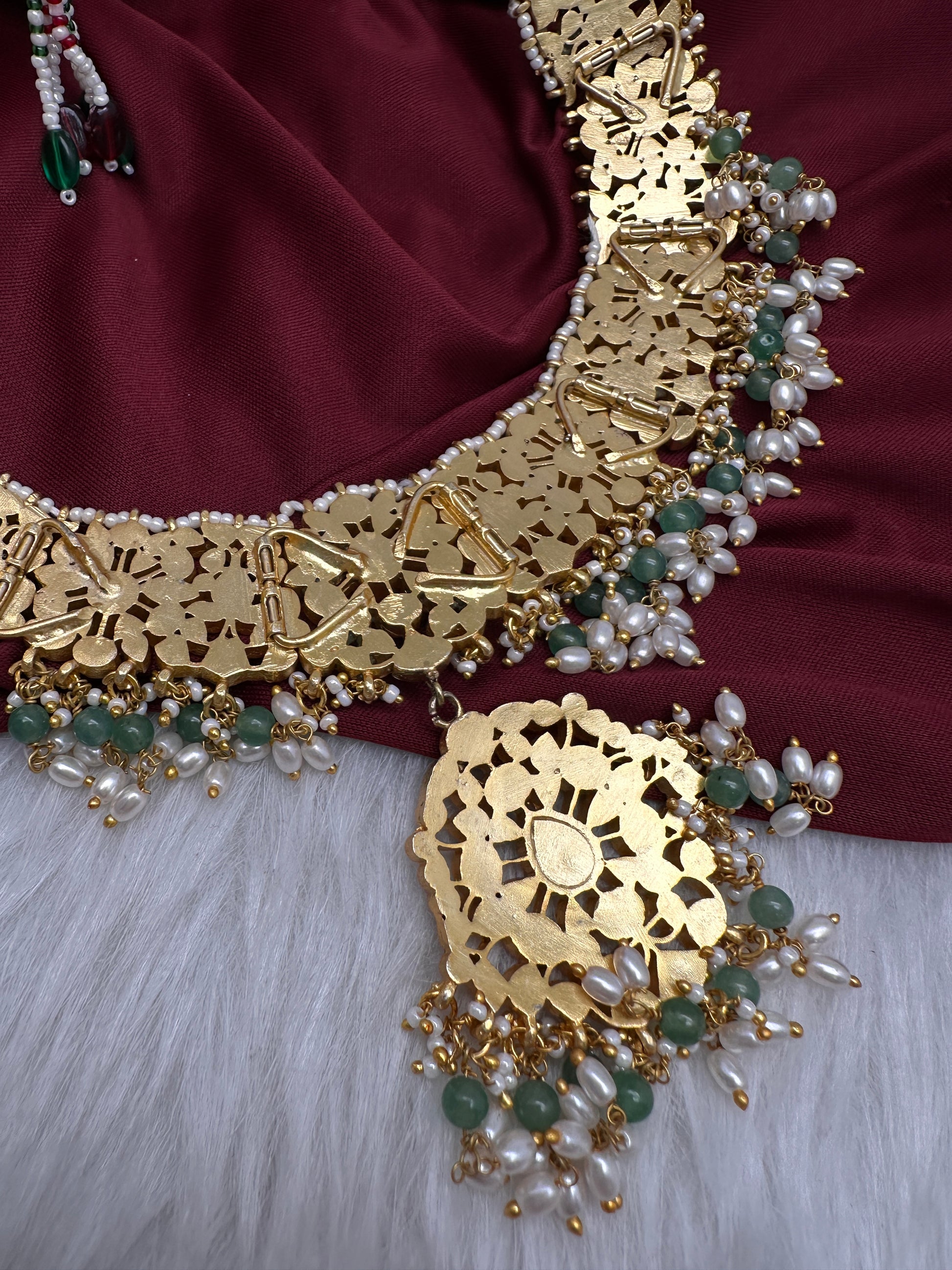 Jadau Kundan Neckline Necklace with Emerald Beads and Rice Pearls - 