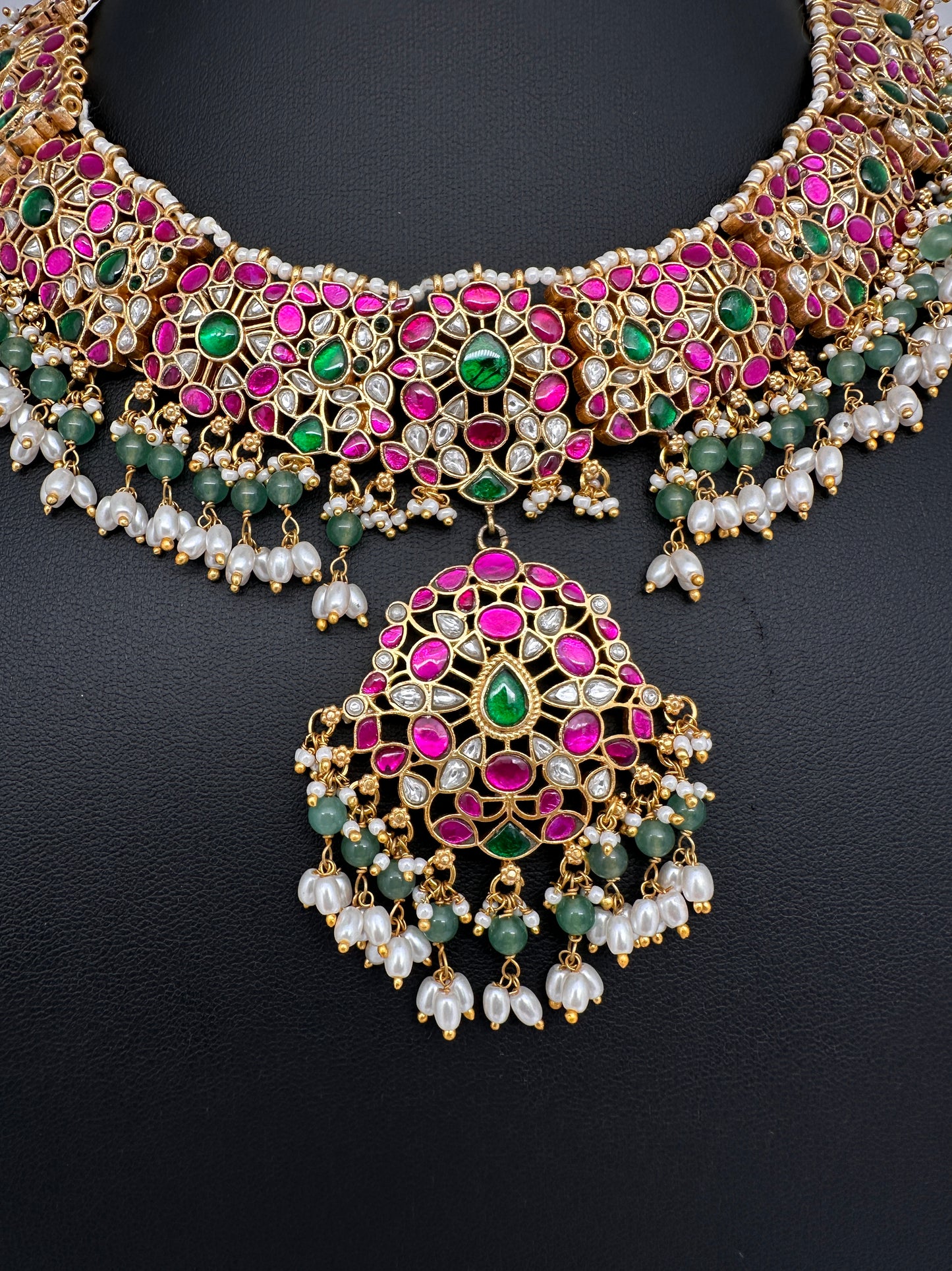 Jadau Kundan Neckline Necklace with Emerald Beads and Rice Pearls - 
