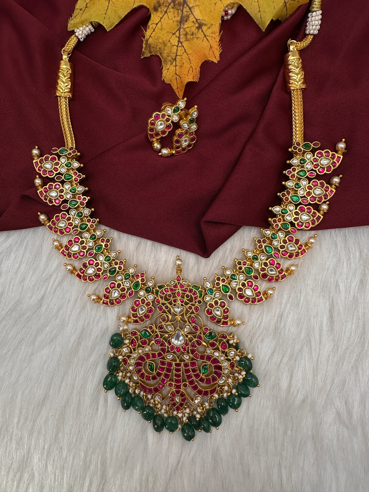 Jadau Kundan Mango Short Necklace with Stud Earrings - 