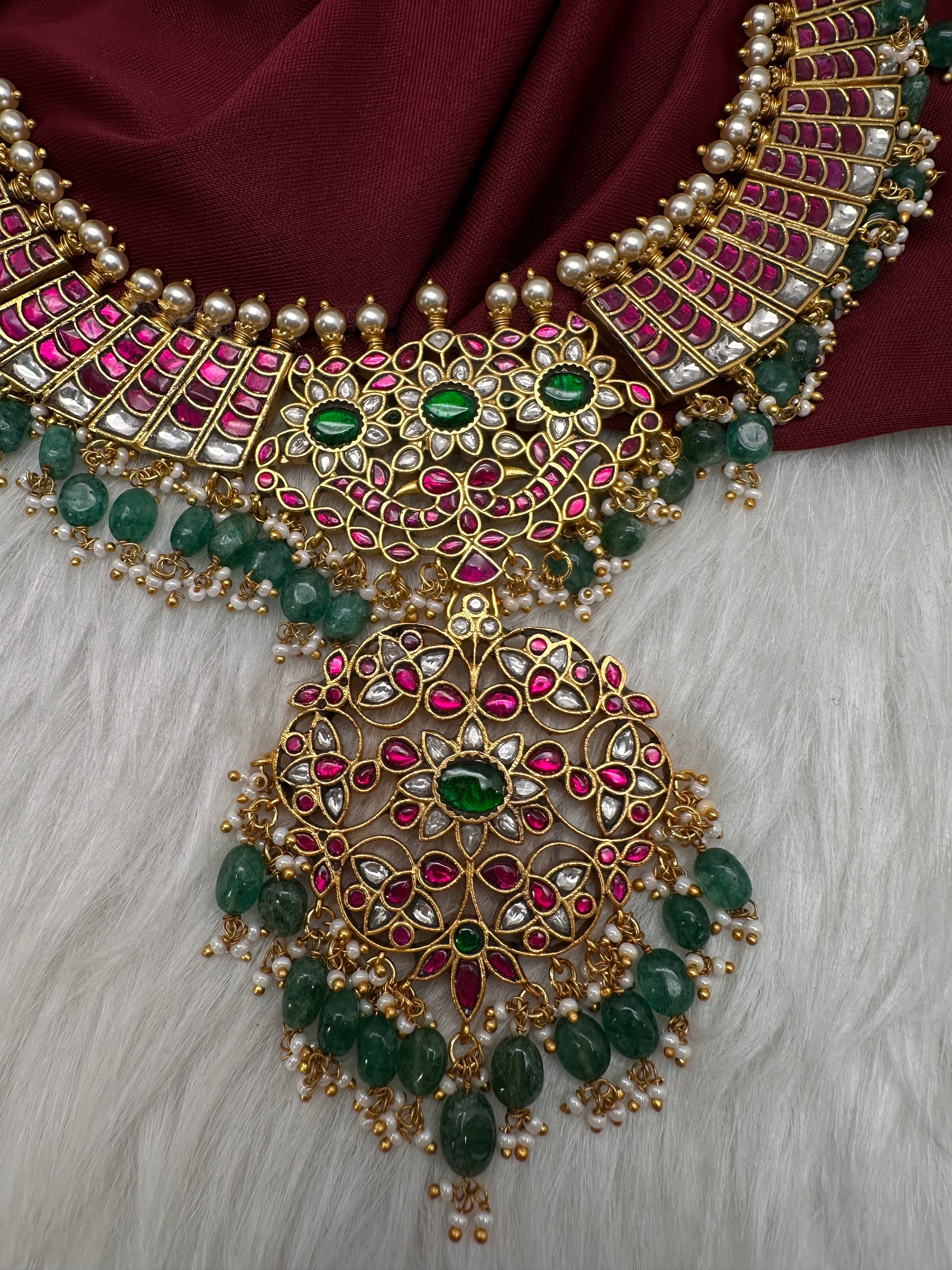 Jadau Kundan Neckline Necklace with Emerald Beads - 