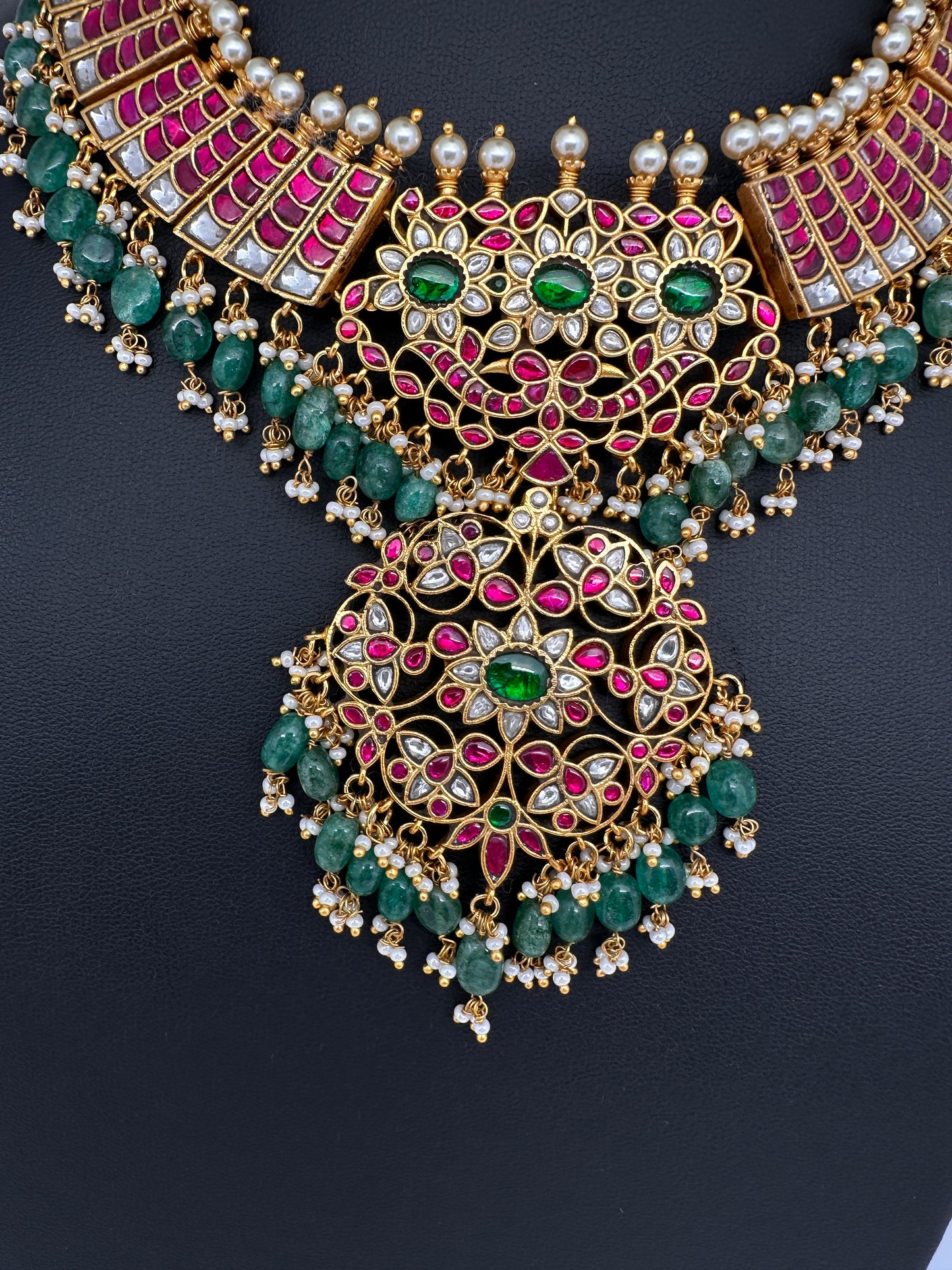 Jadau Kundan Neckline Necklace with Emerald Beads - 