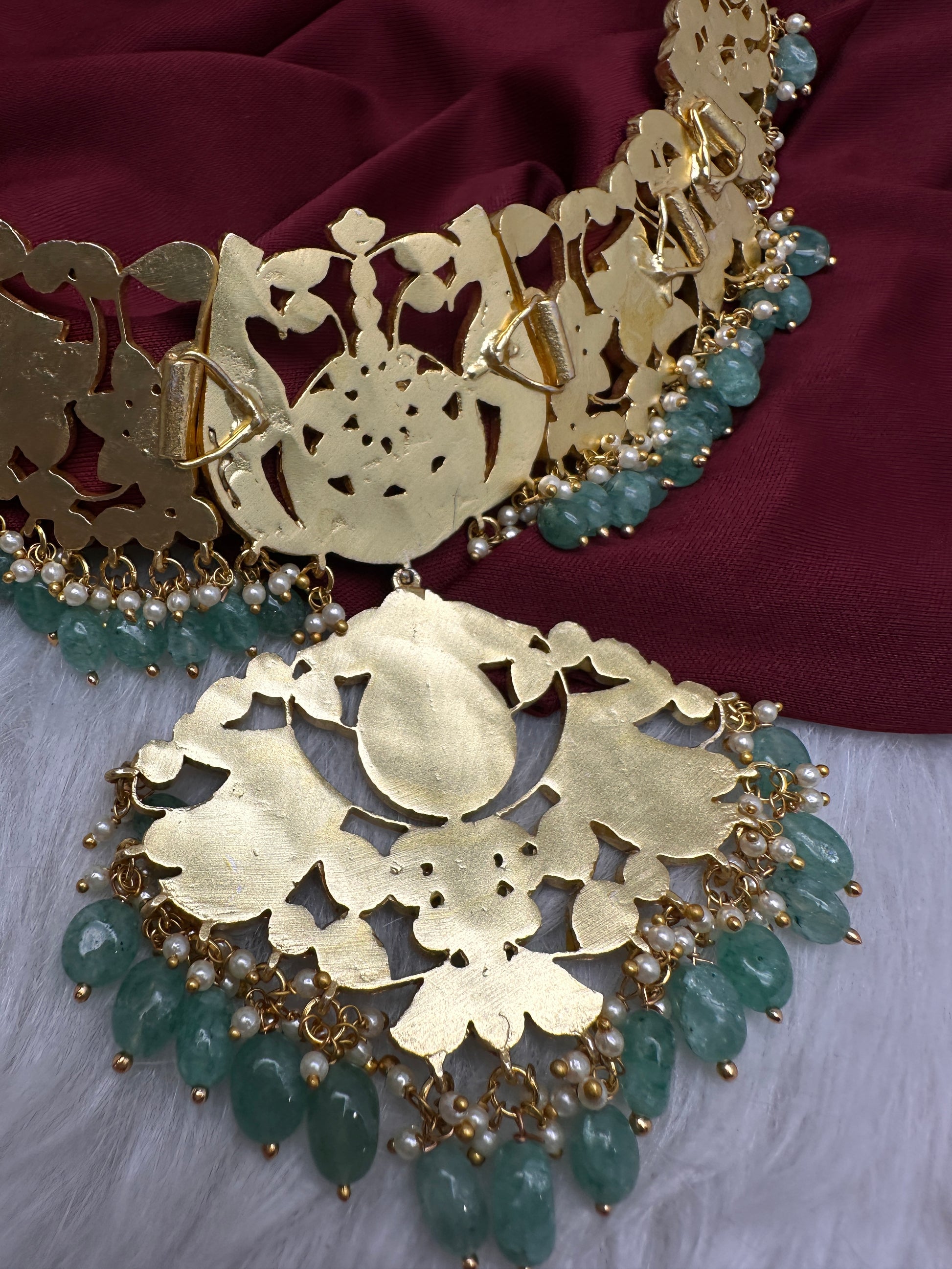 Jadau Kundan Neckline Necklace with Emerald Beads - 