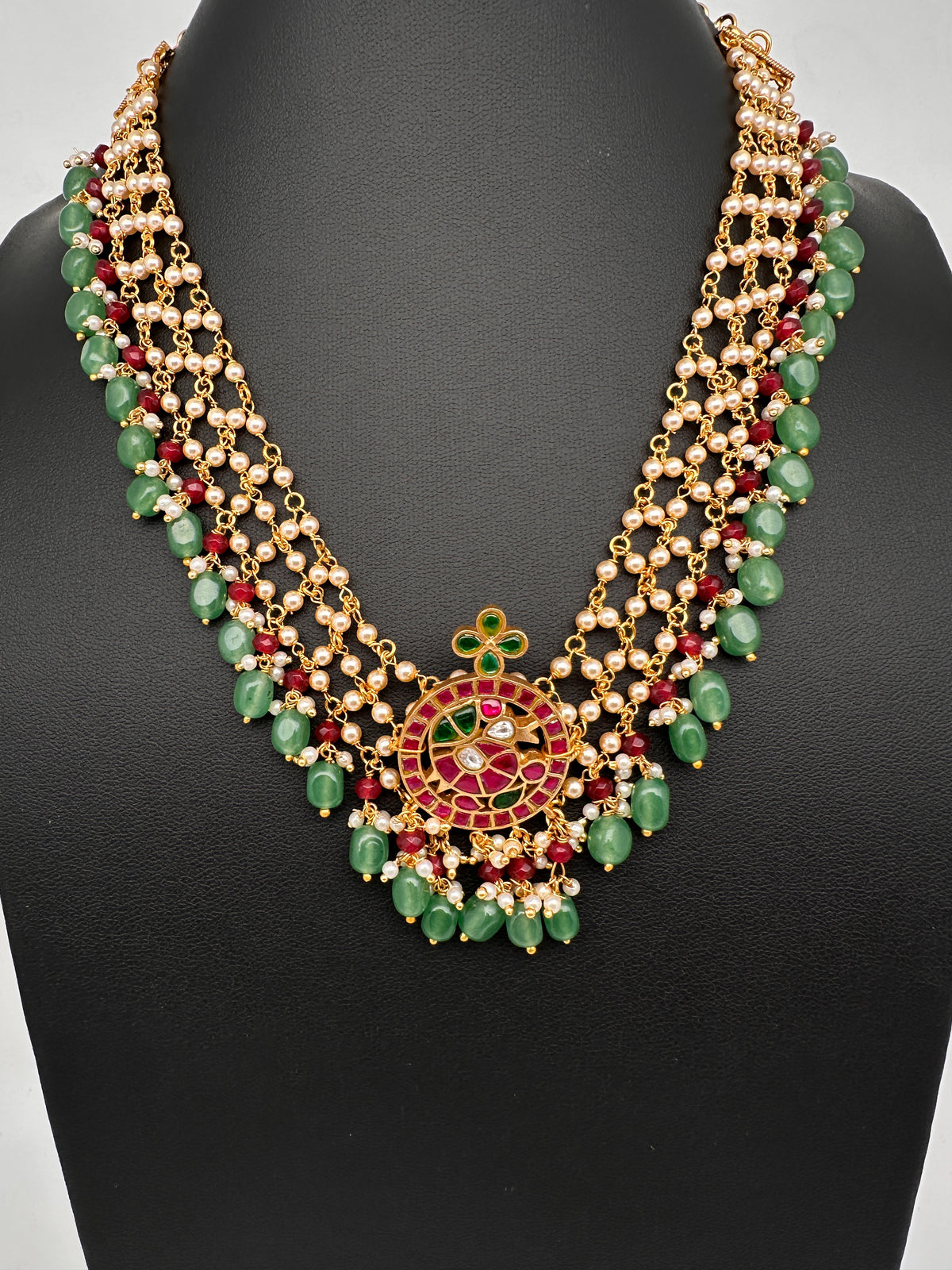 Jadau Kundan Pearl Short Necklace with Emerald Beads - JA000339