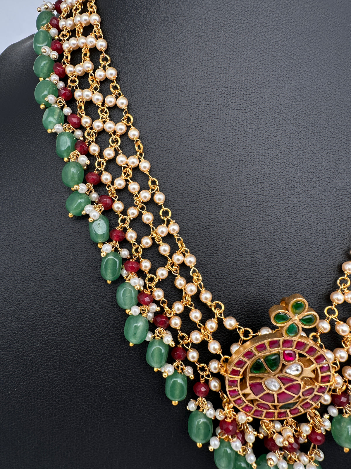 Jadau Kundan Pearl Short Necklace with Emerald Beads - JA000339
