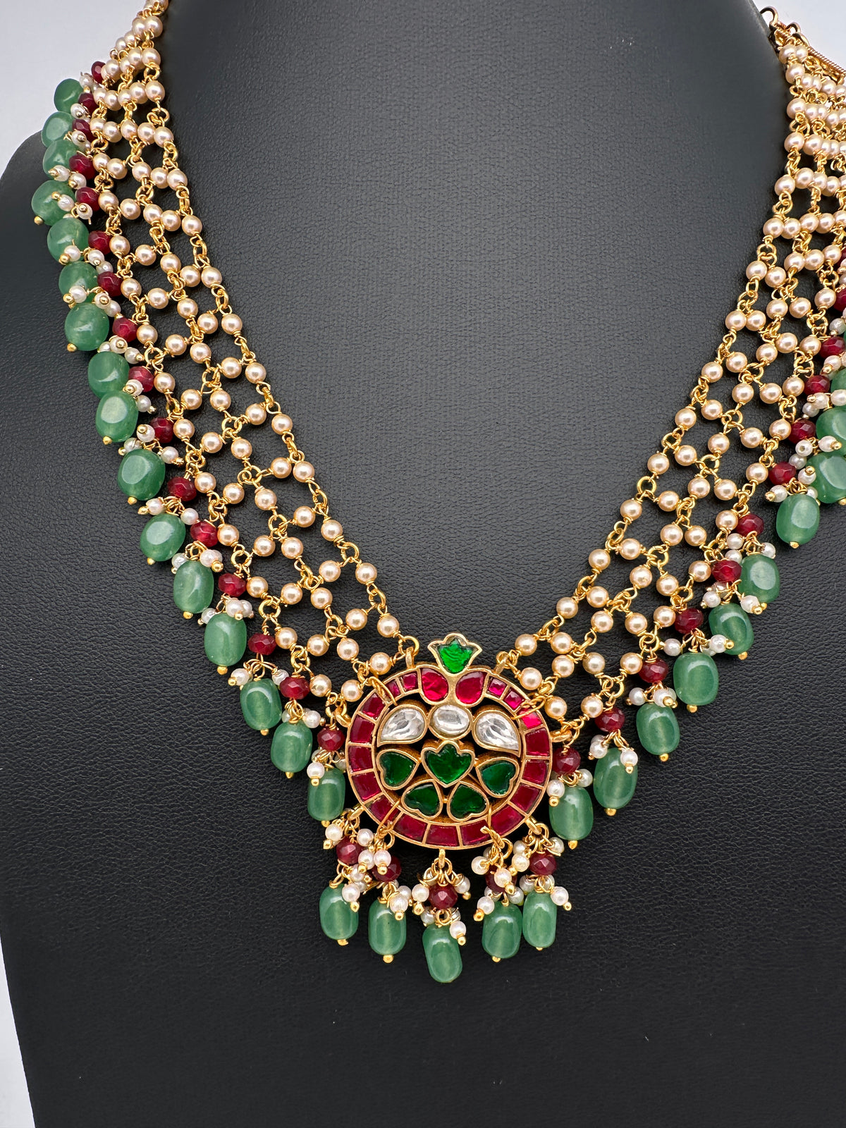 Jadau Kundan Pearl Short Necklace with Emerald Beads - JA000340