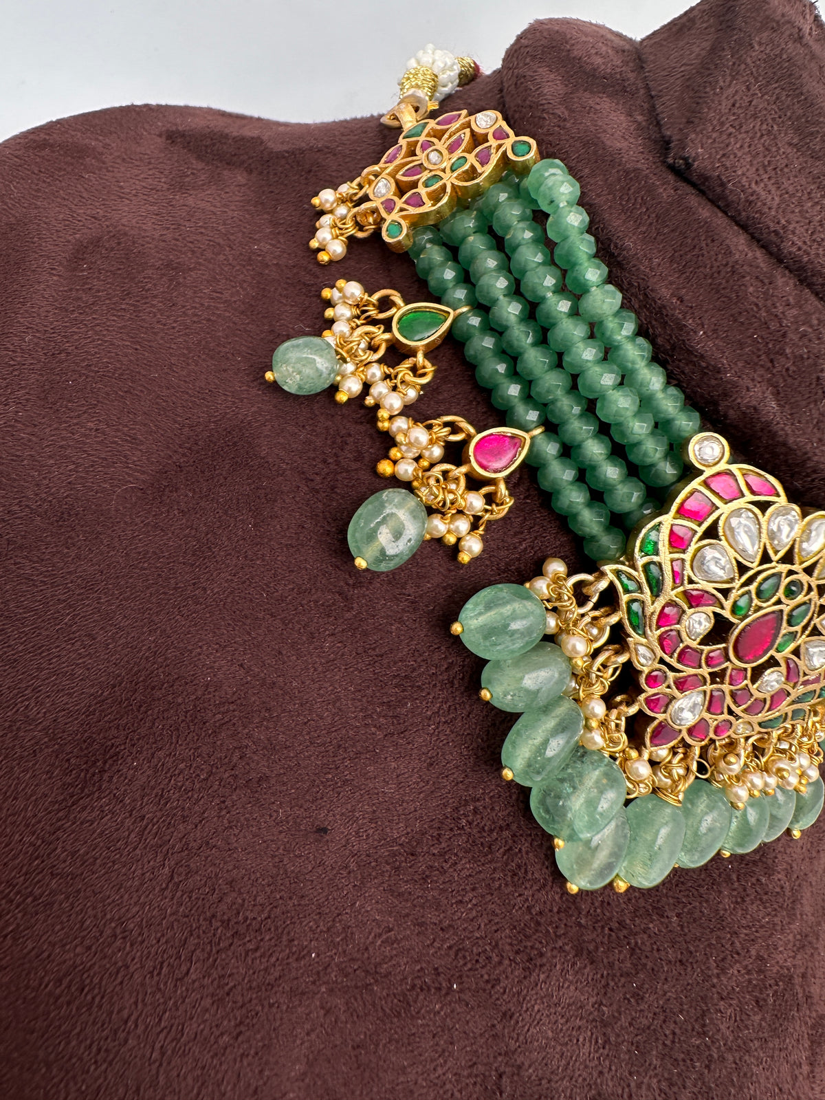 Jadau Kundan Emerald Beads Sleek Choker Necklace | JA000342