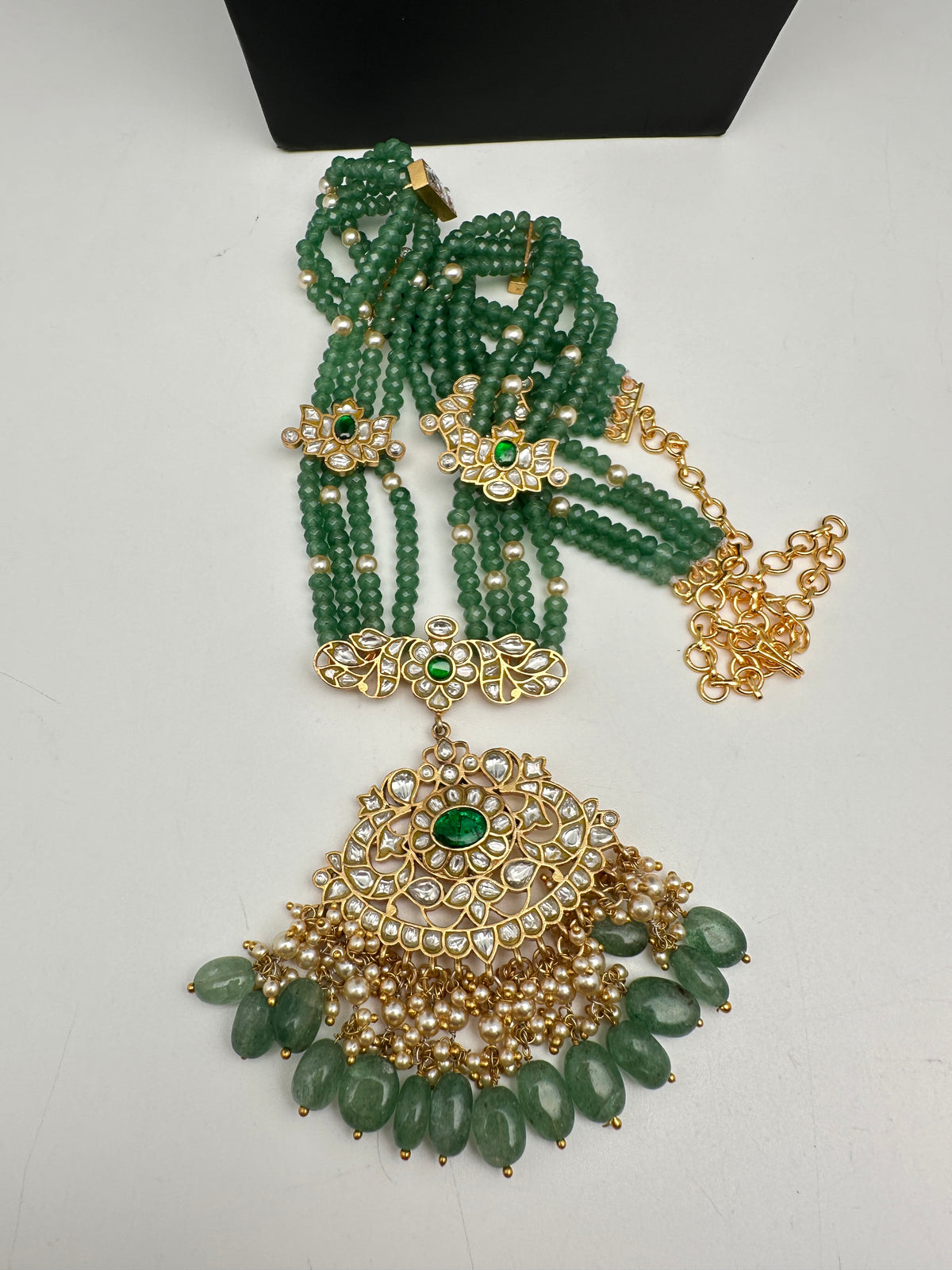 Jadau Kundan Pendent with Emerald Beads Necklace - 