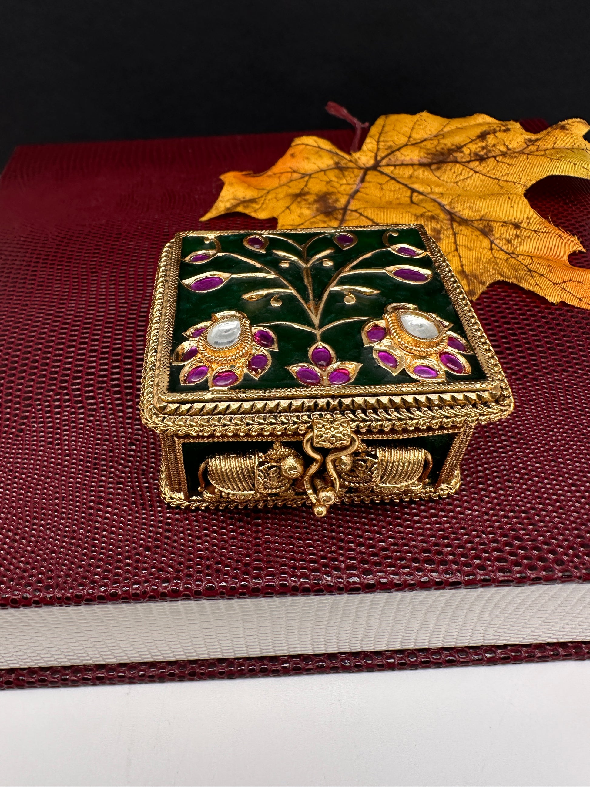 Elephant Nakshi Red Green Meenakari Work Kundan Kumkum Box Bharani - 