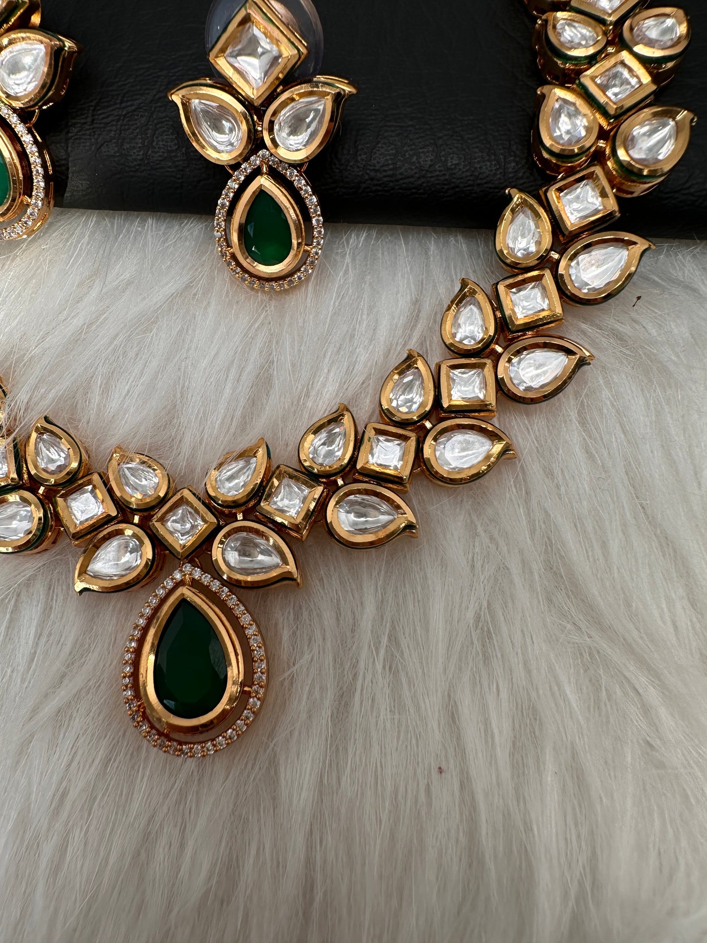 Kundan Green Stone Short Necklace