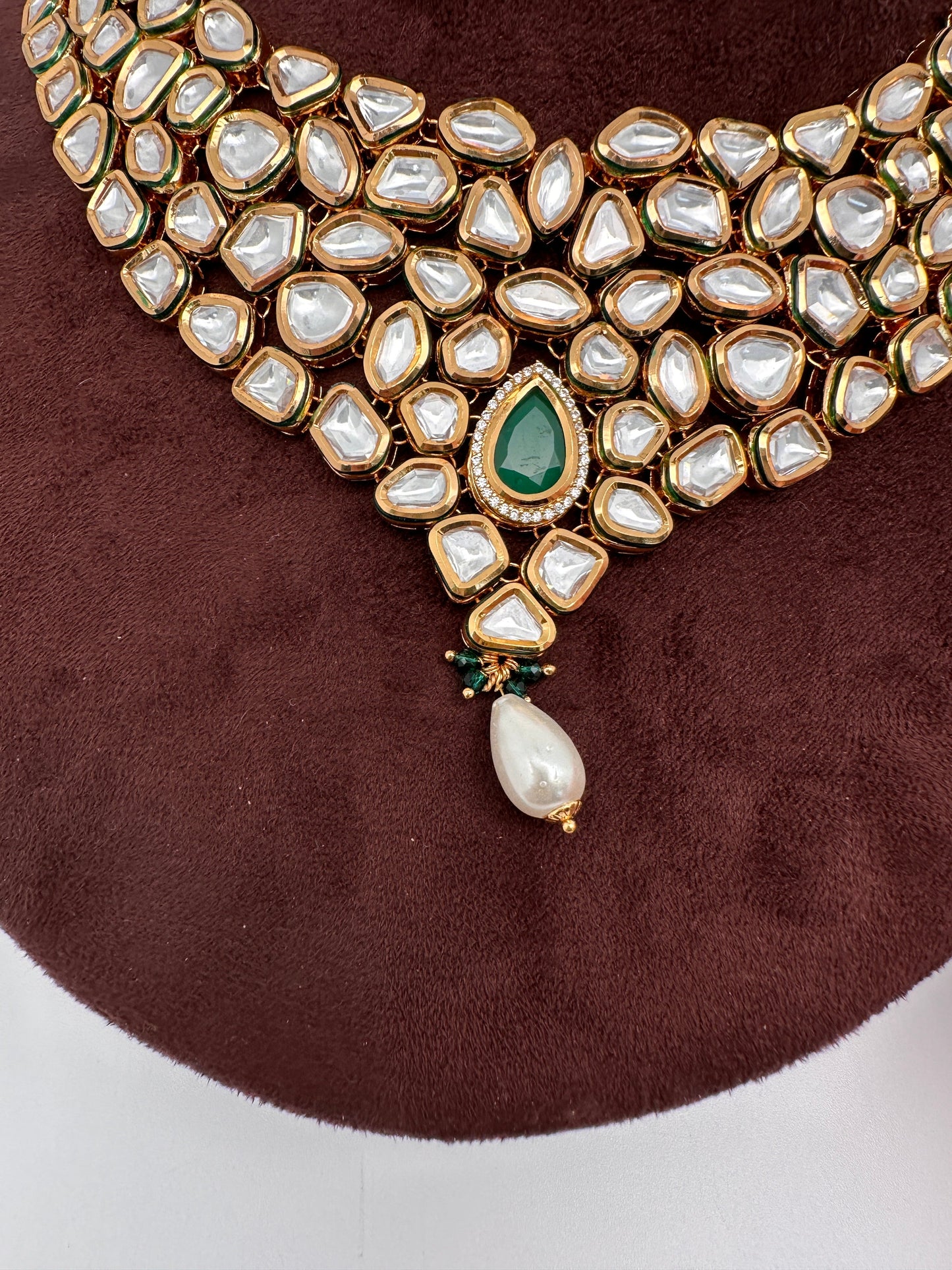 Kundan Green Stone Bridal Necklace comes with Earrings and Mang Tika