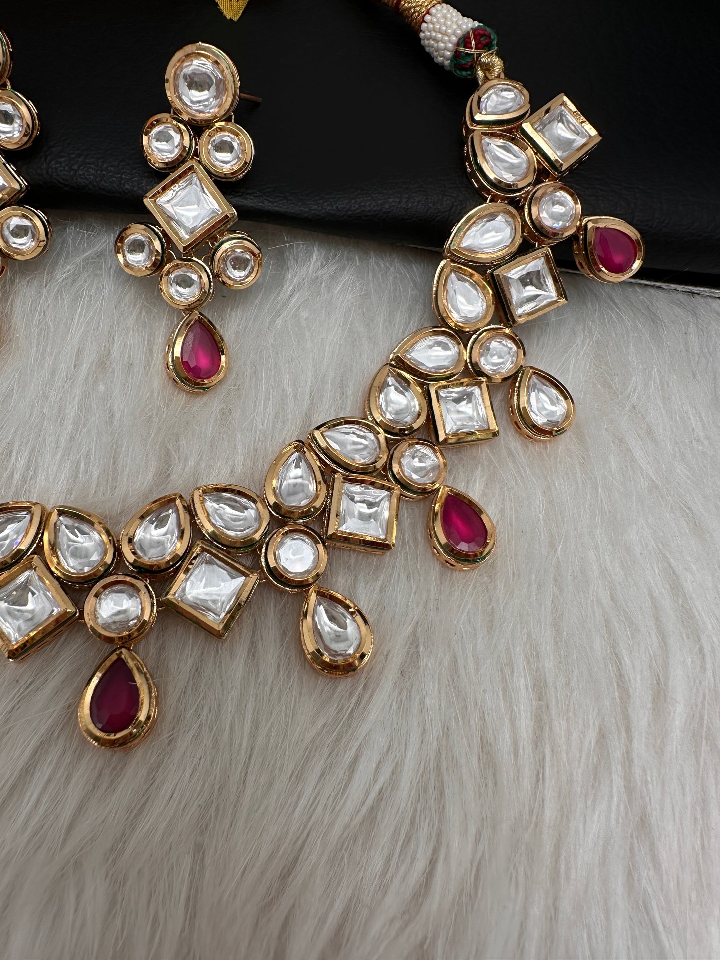 Kundan Red Neckline Necklace