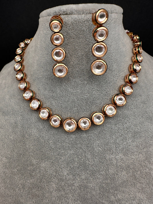Kundan Single Line Neckline Necklace