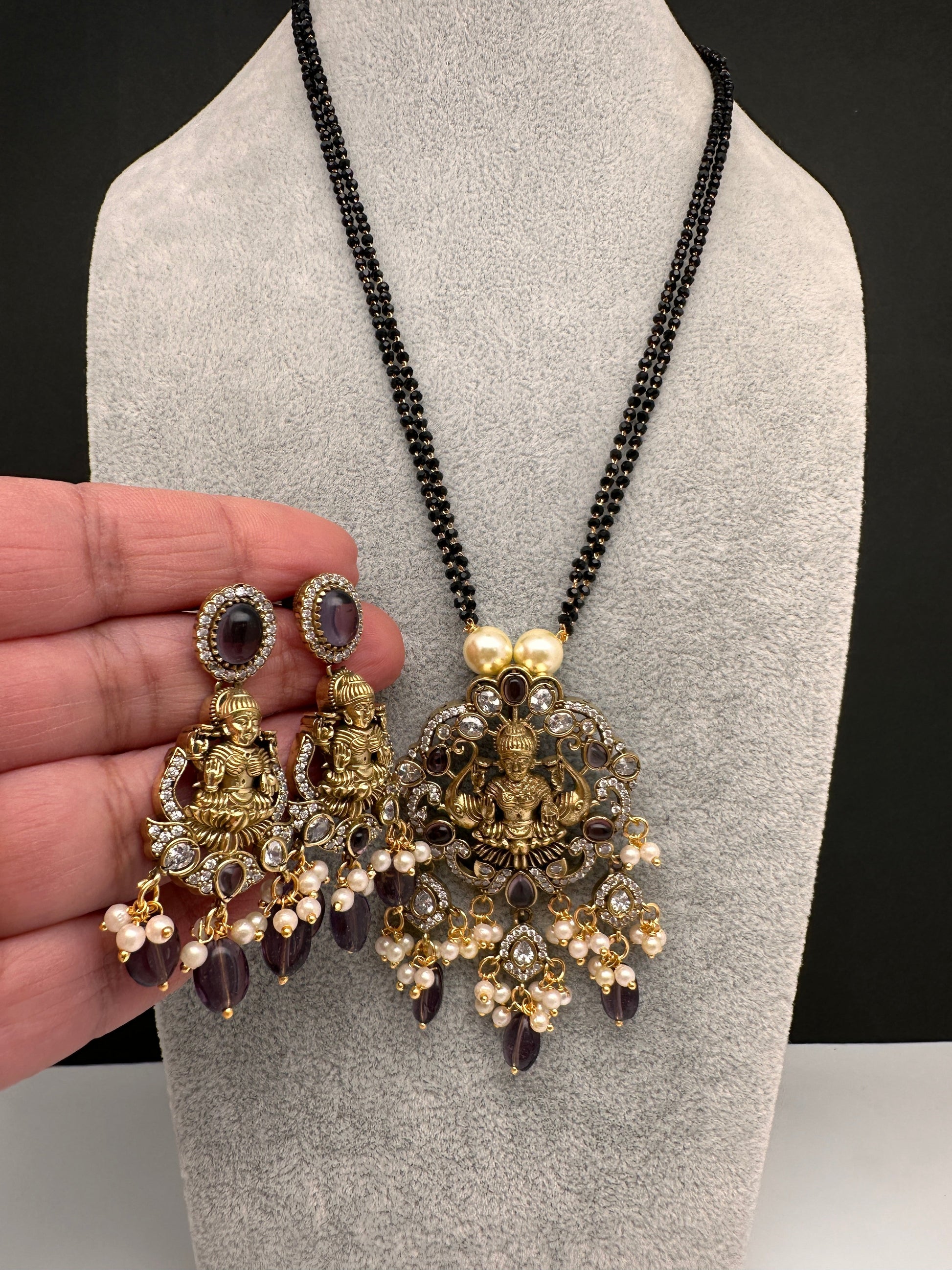 Goddess Lakshmi Color Stone Color Beads Mangalsutra Necklace - Purple