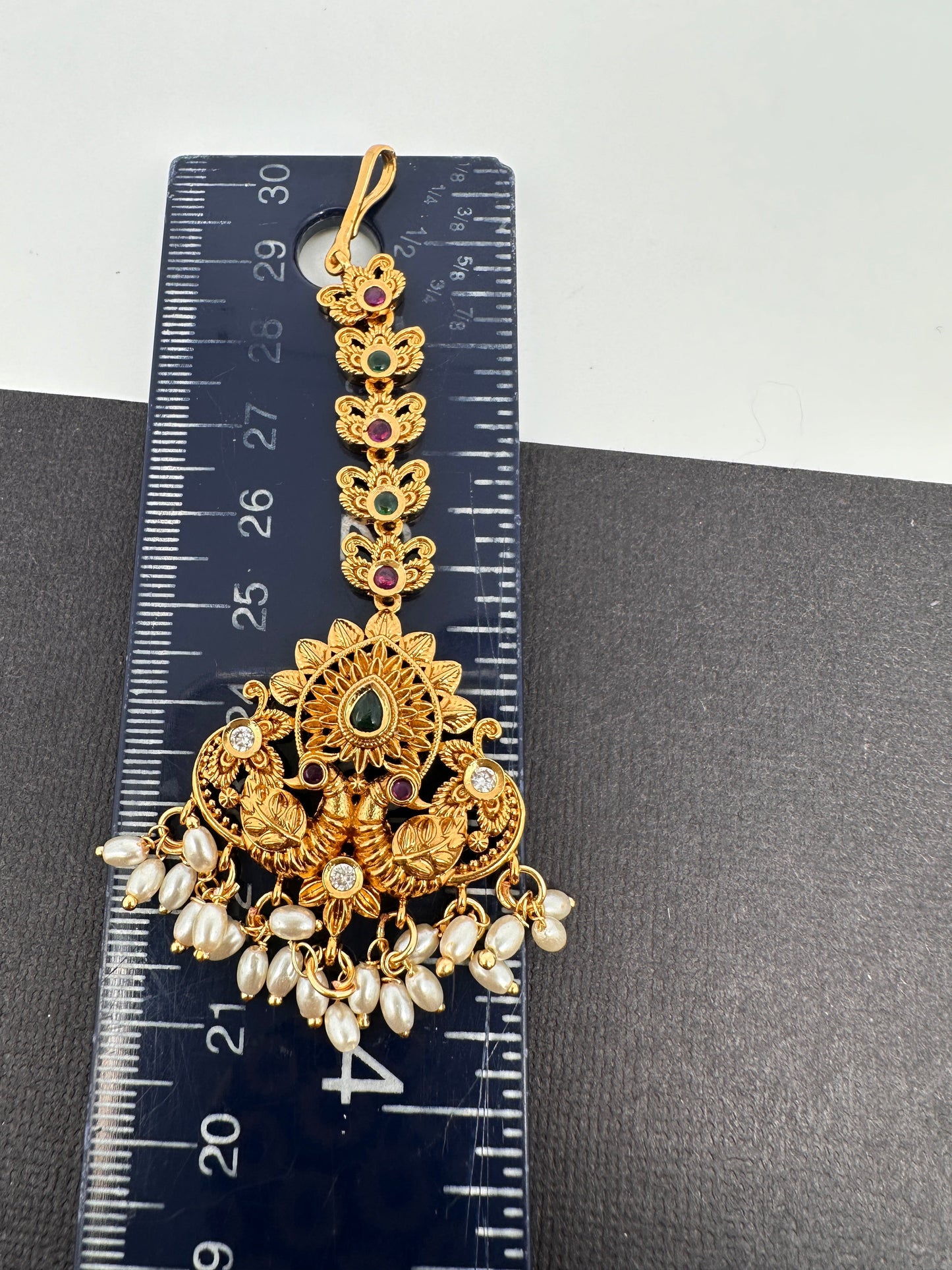 Matte Kempu Peacock Pattern Pearls Mang Tika