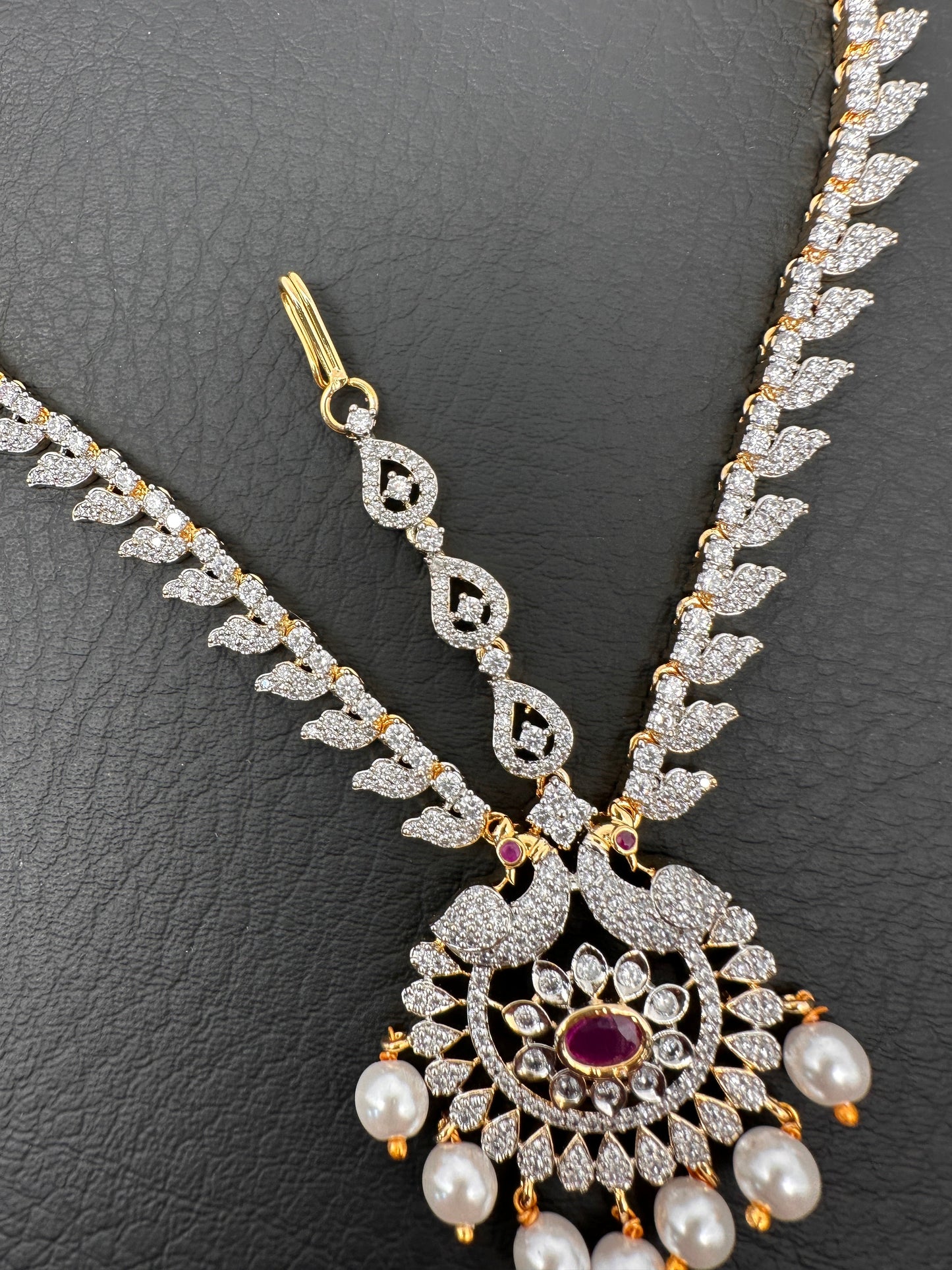 Ruby Diamond Finish Maangteeka Mathapatti