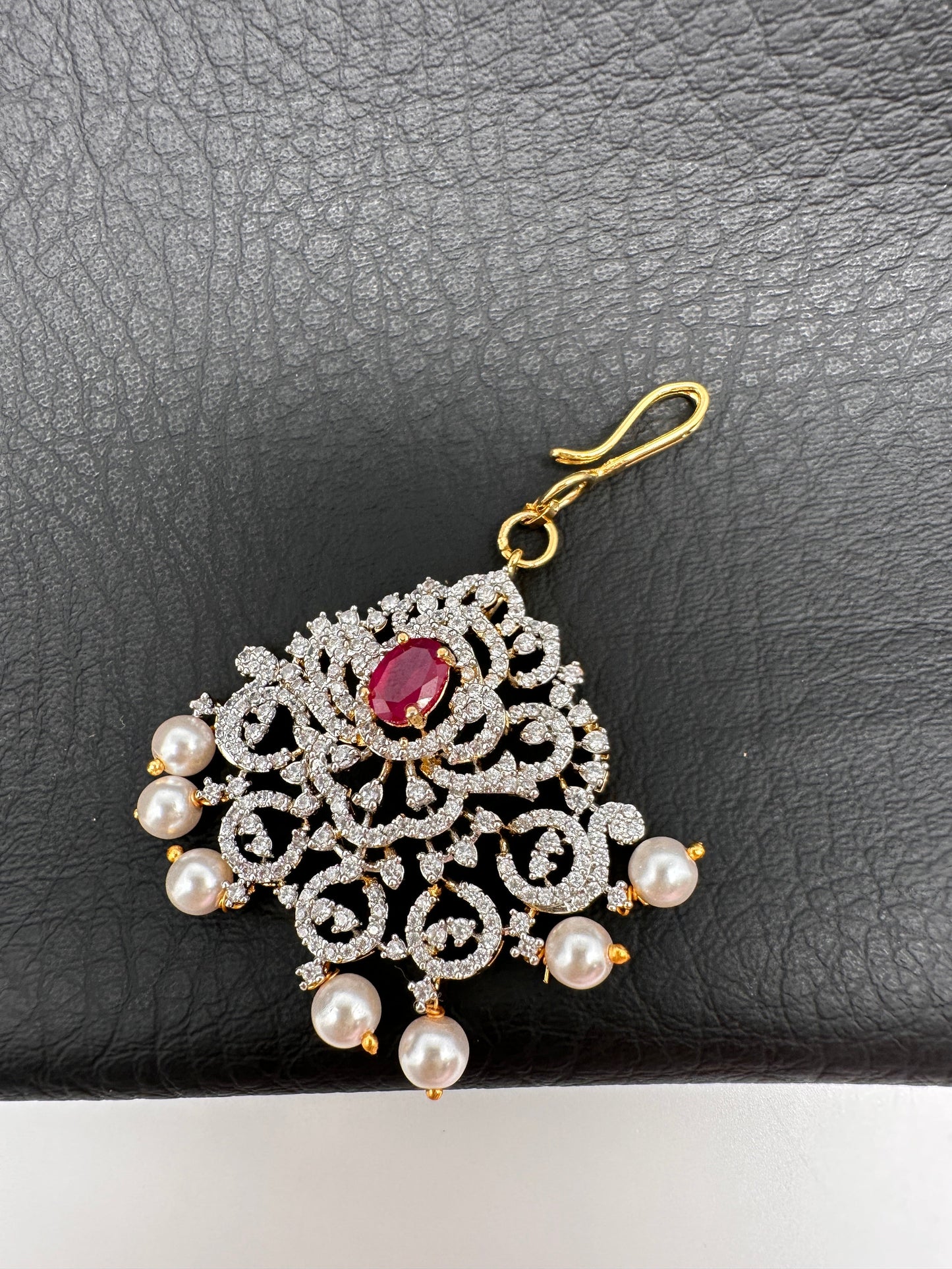 Diamond Finish Color Stone Maangteeka - Red
