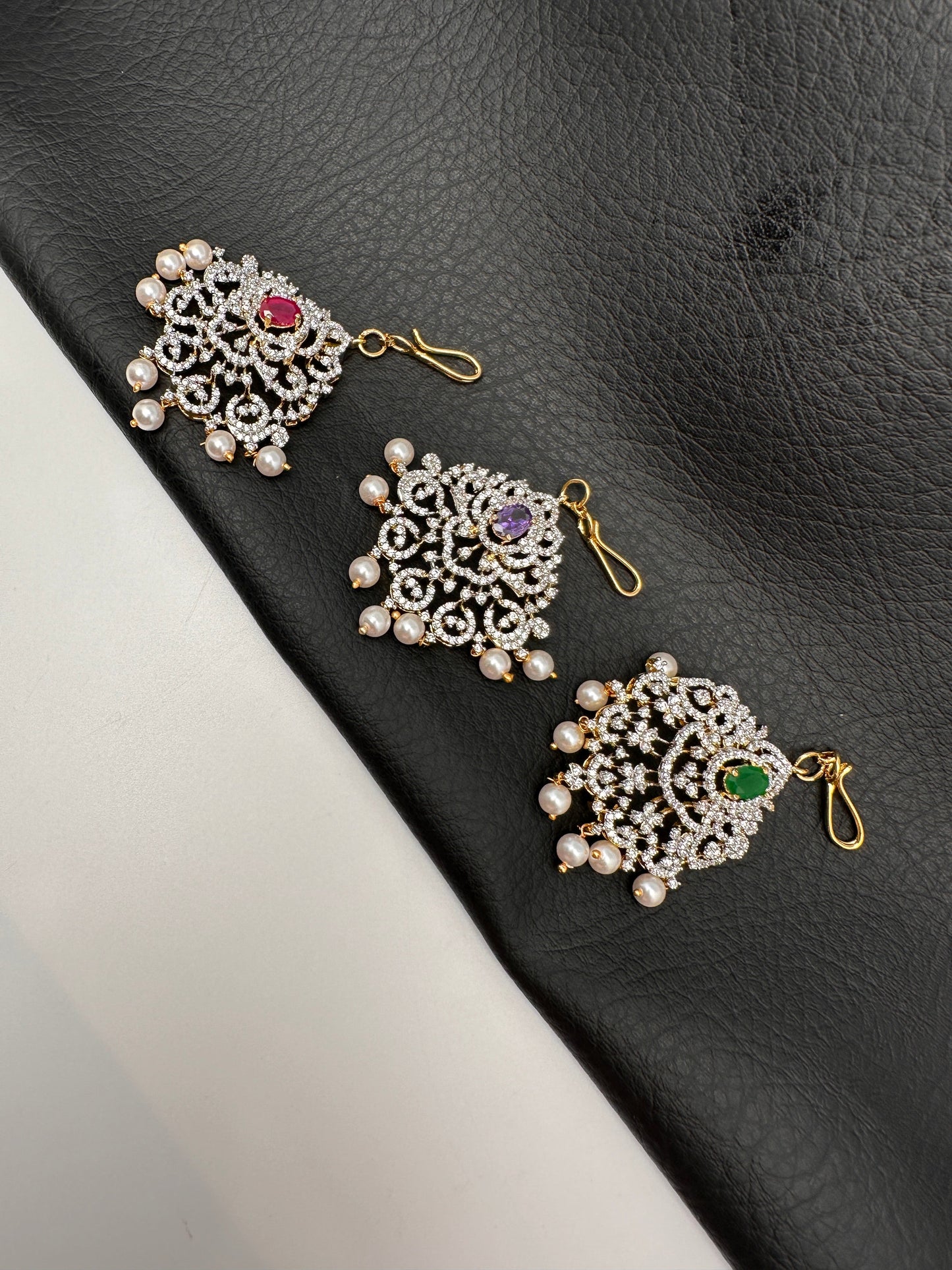 Diamond Finish Color Stone Maangteeka - Purple