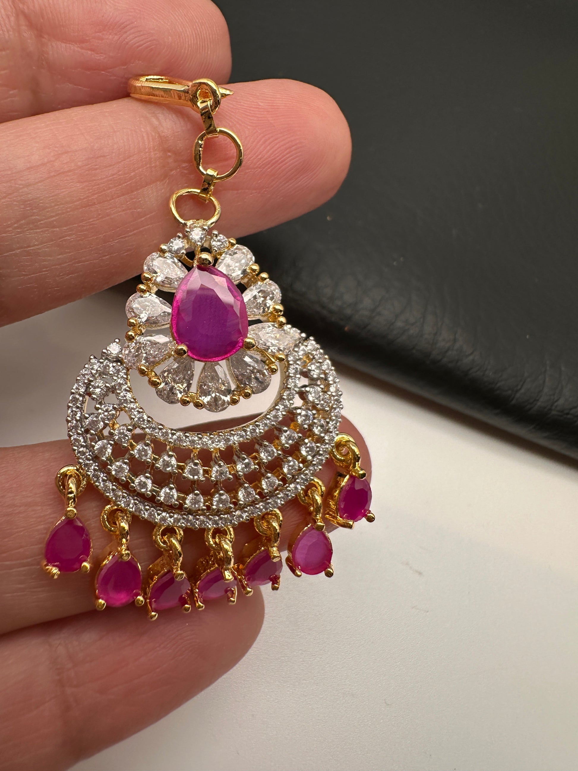 Diamond Finish Color Stone Maangteeka - Red