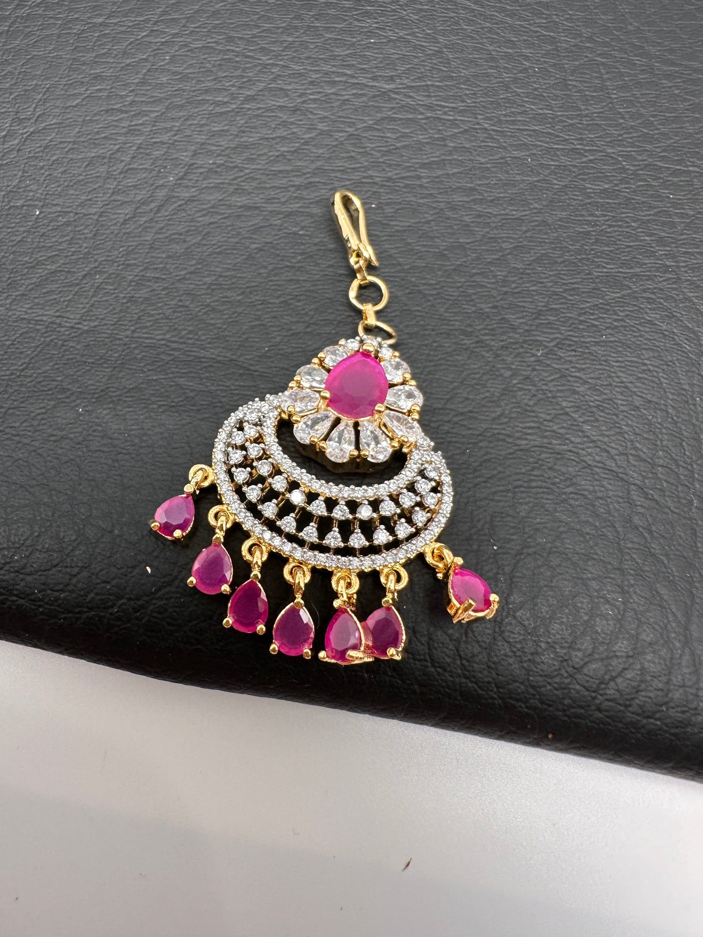 Diamond Finish Color Stone Maangteeka - Red