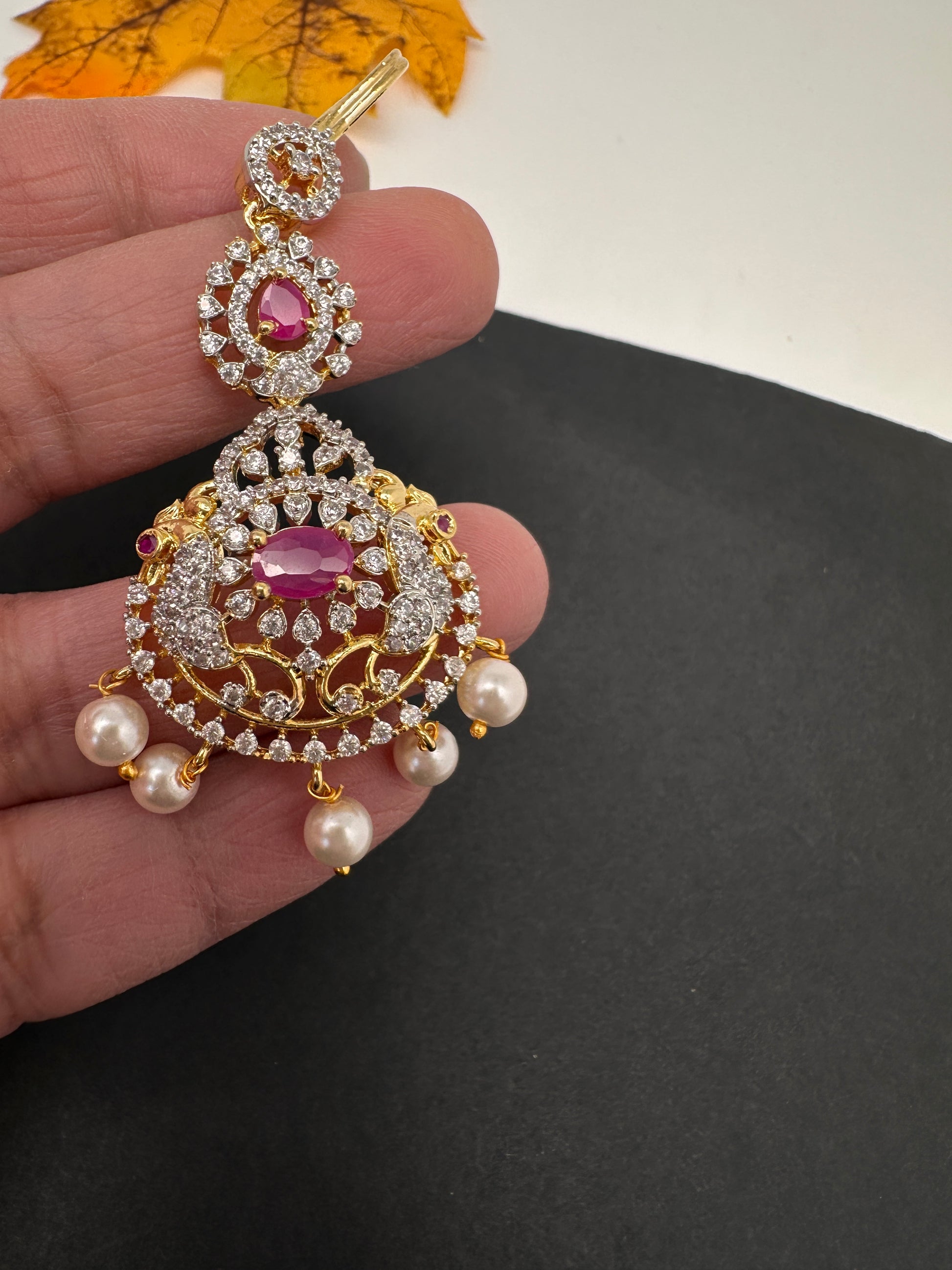 Diamond Finish Color Stone Maangteeka - Red