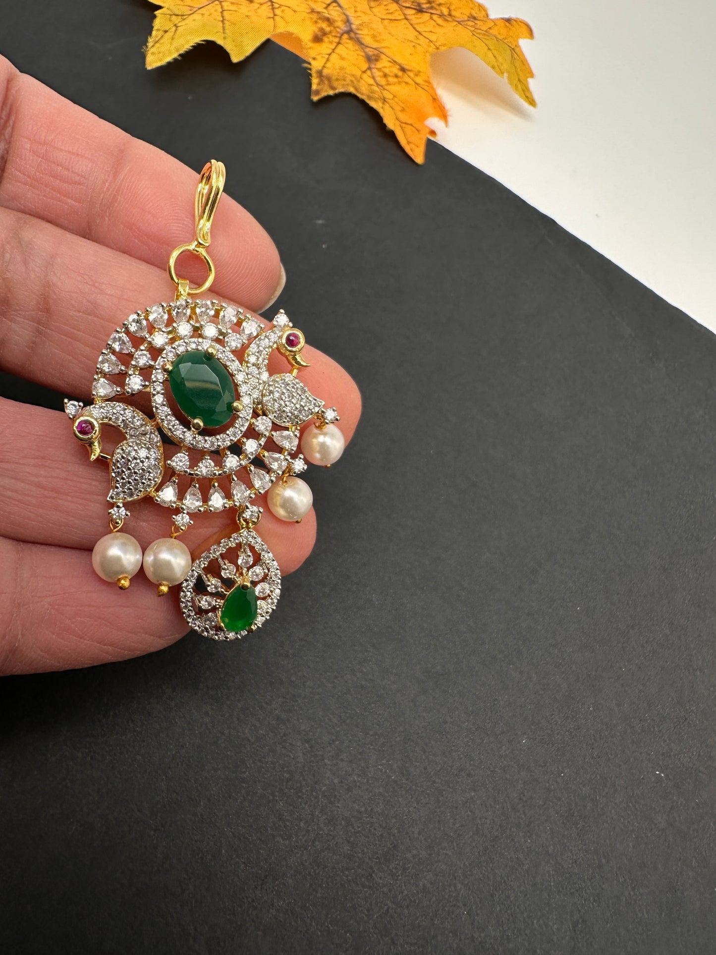Diamond Finish Color Stone Maangteeka - Green