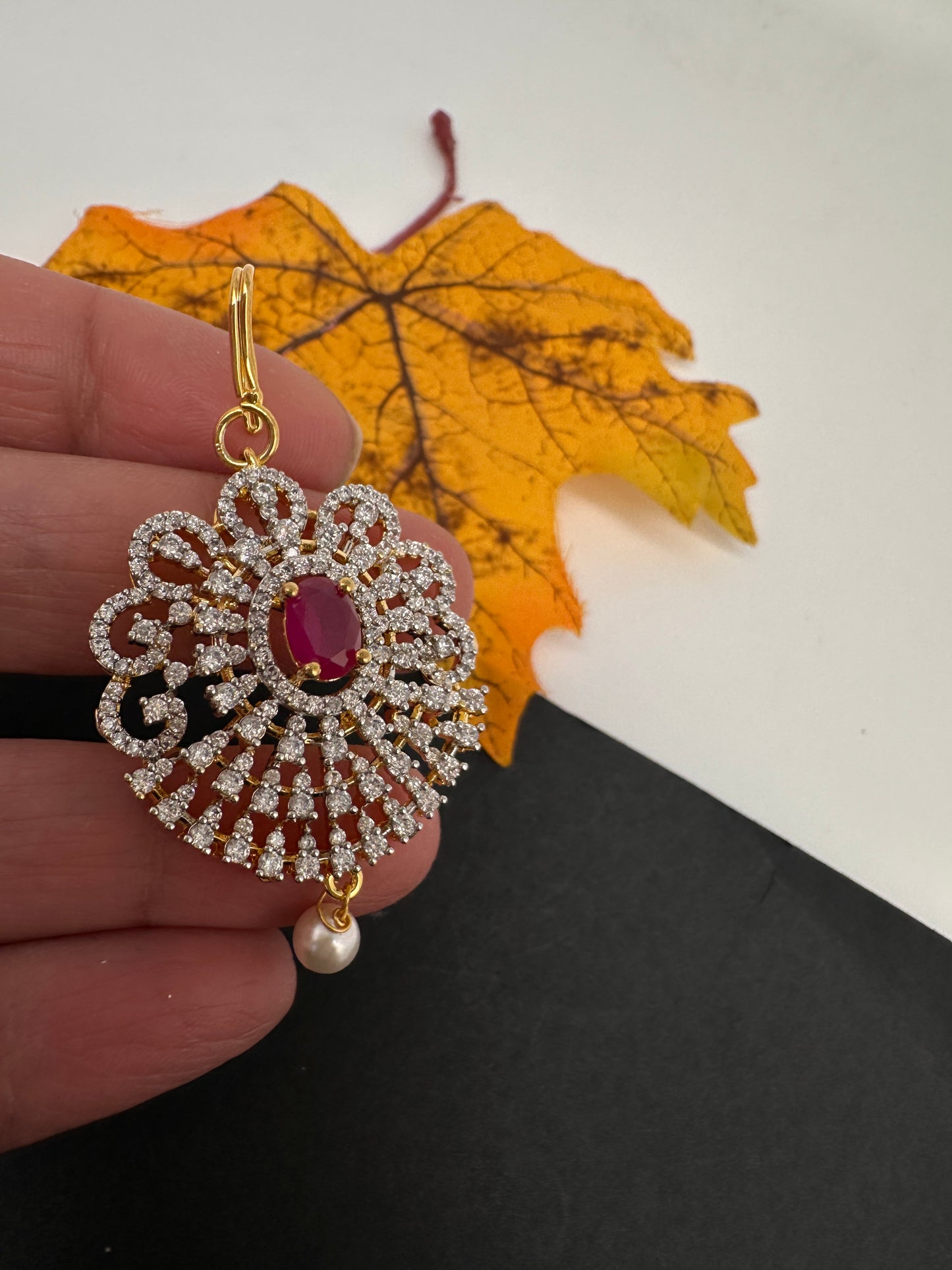 Diamond Finish Color Stone Maangteeka - Red