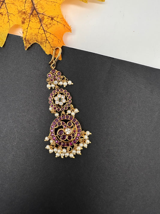 Matte Red Kemp Maang Tikka - 