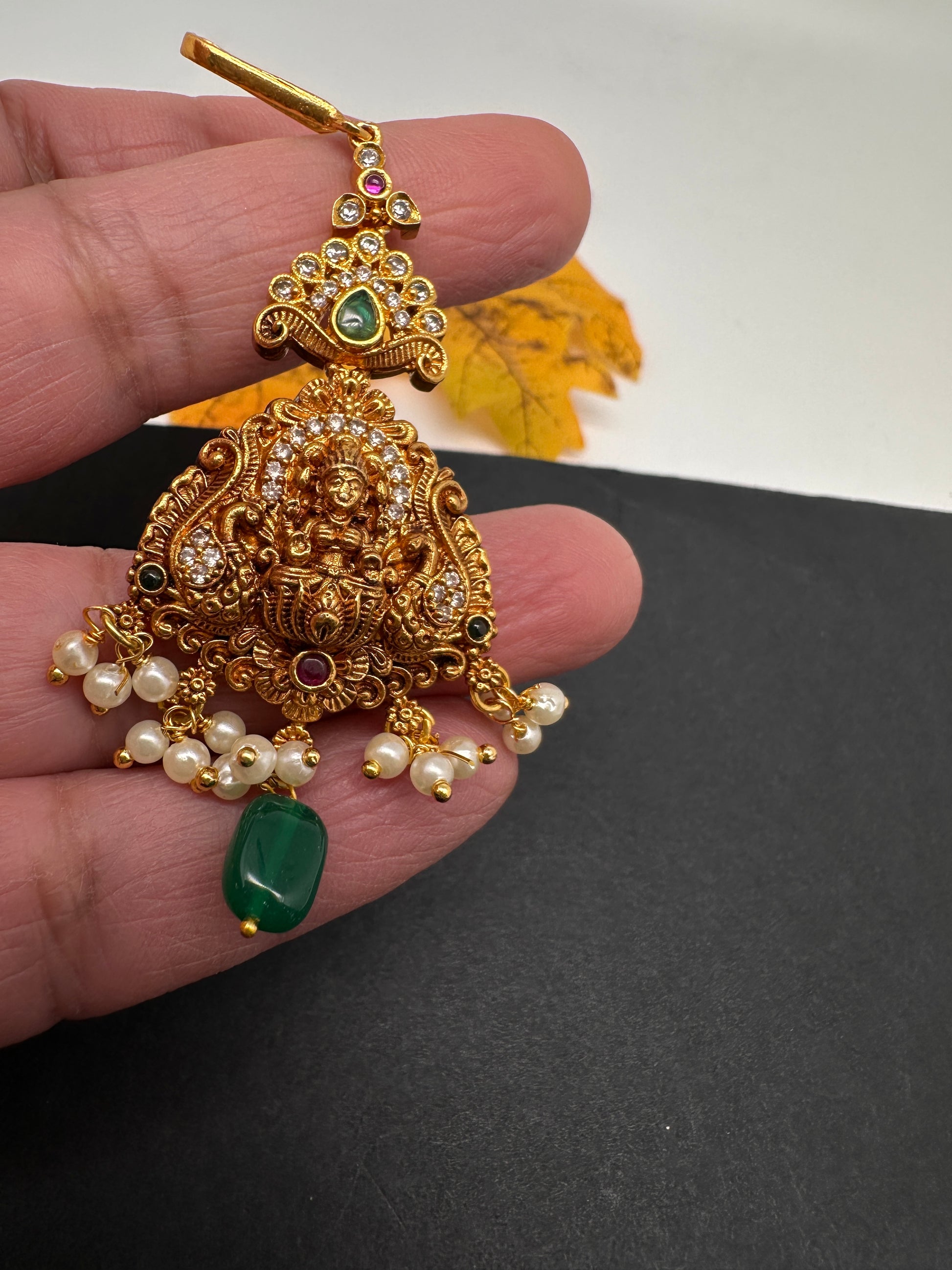 Matte Goddess Lakshmi Maangteeka - 