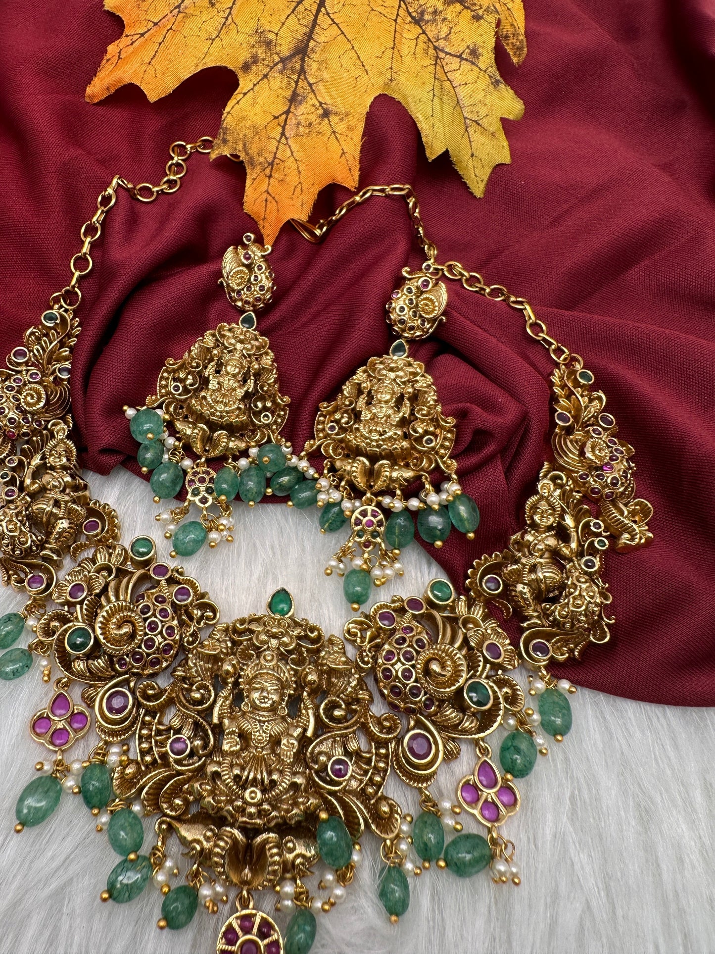 Goddess Lakshmi Nakshi Short Necklace with Emerald Beads