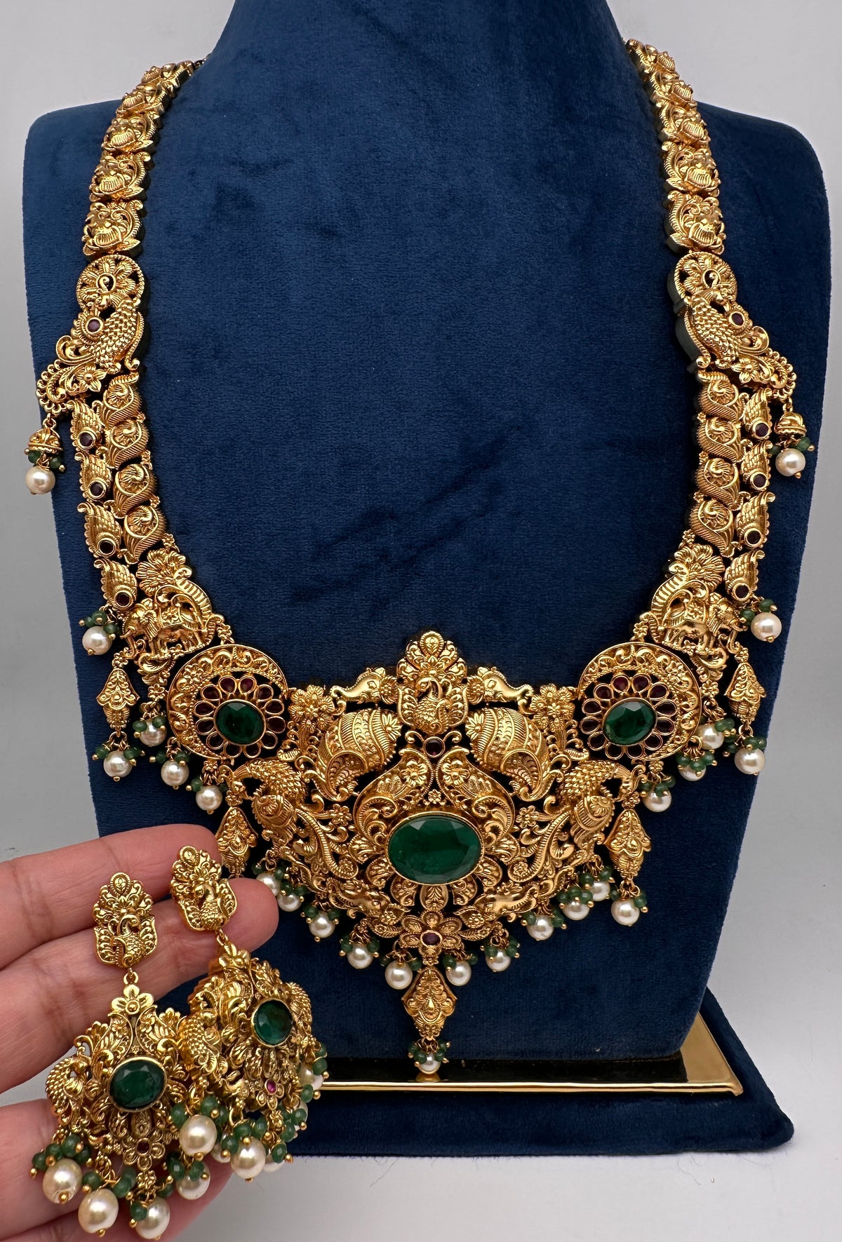 Nakshi Peacock Broad Long Necklace With Green Stones and Kempu - NK000123