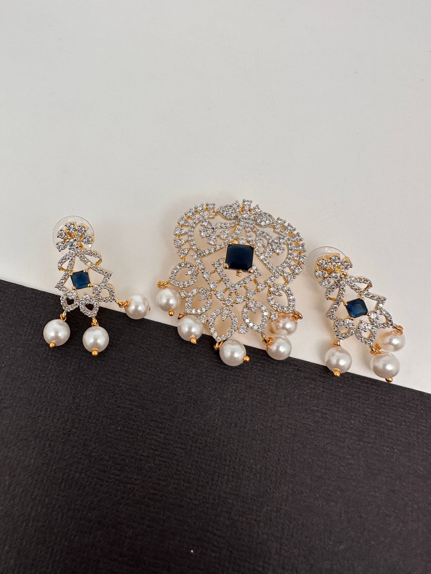 AD Color Stone Pendent Set - Blue