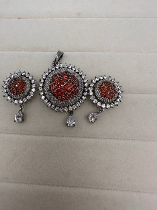Nano Setting AD Pendent Set - Brown