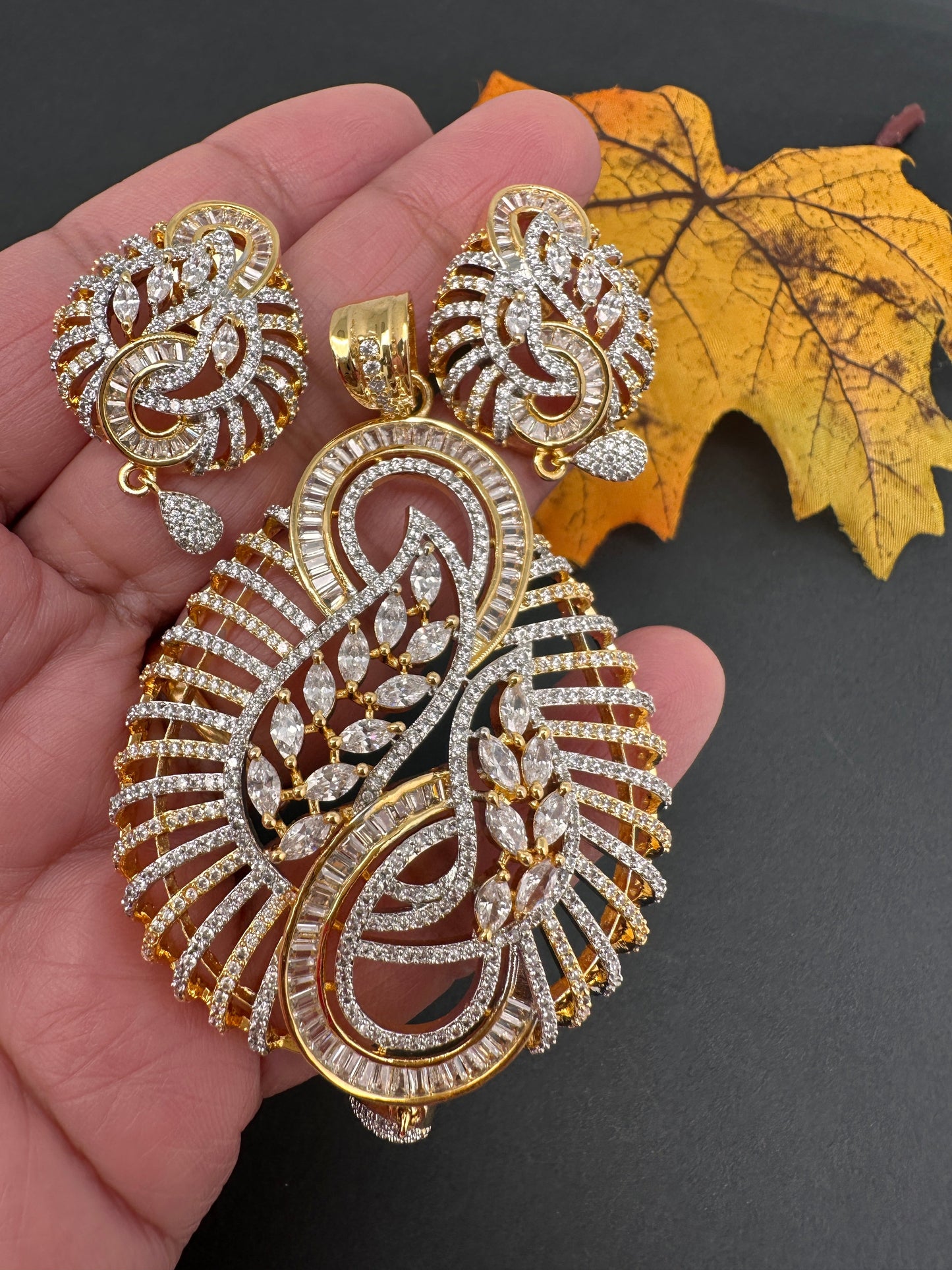 CZ Dual Tone Pendent Set