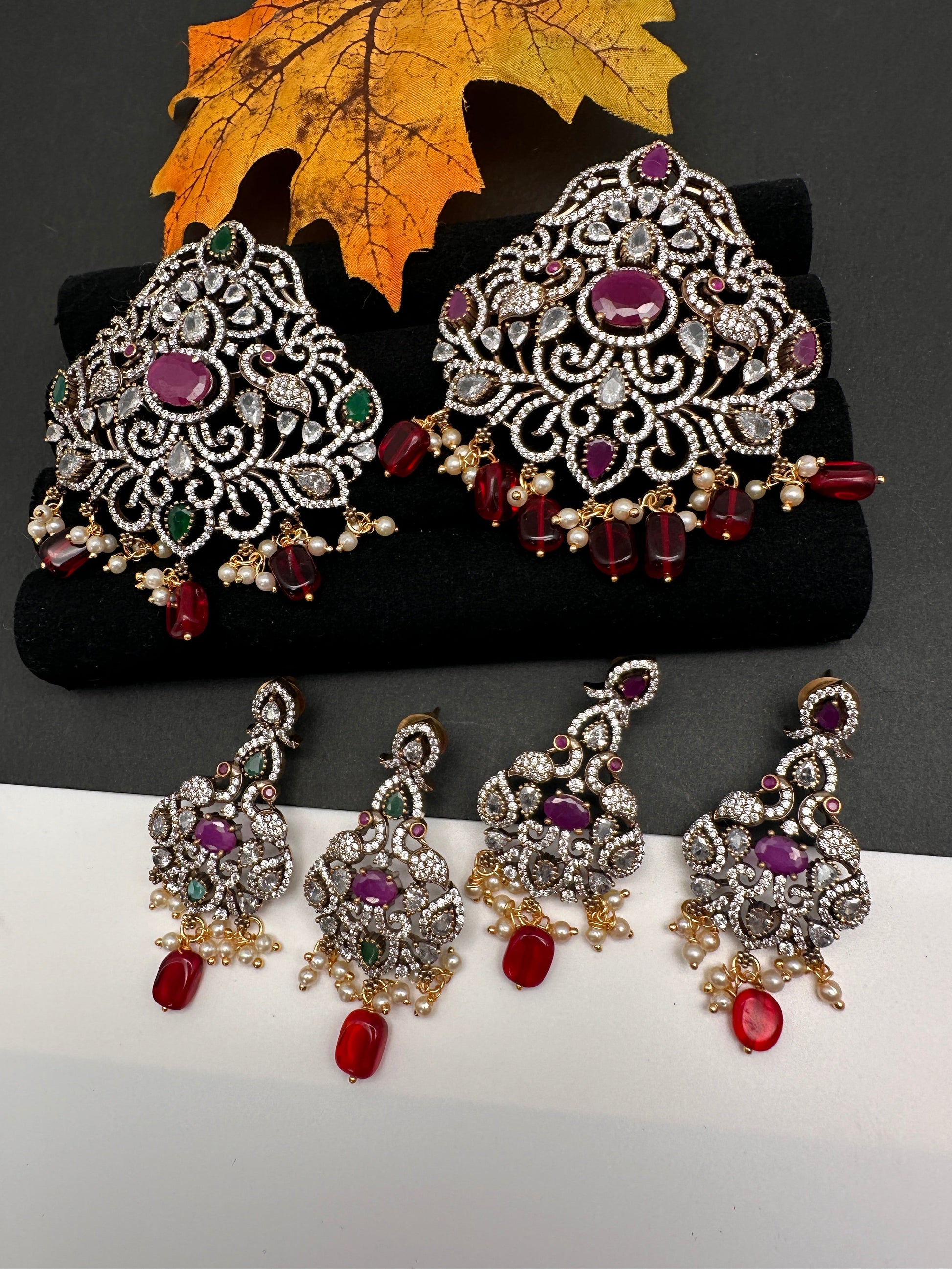 Victorian Peacock Color Stone Pendent Set - Multi
