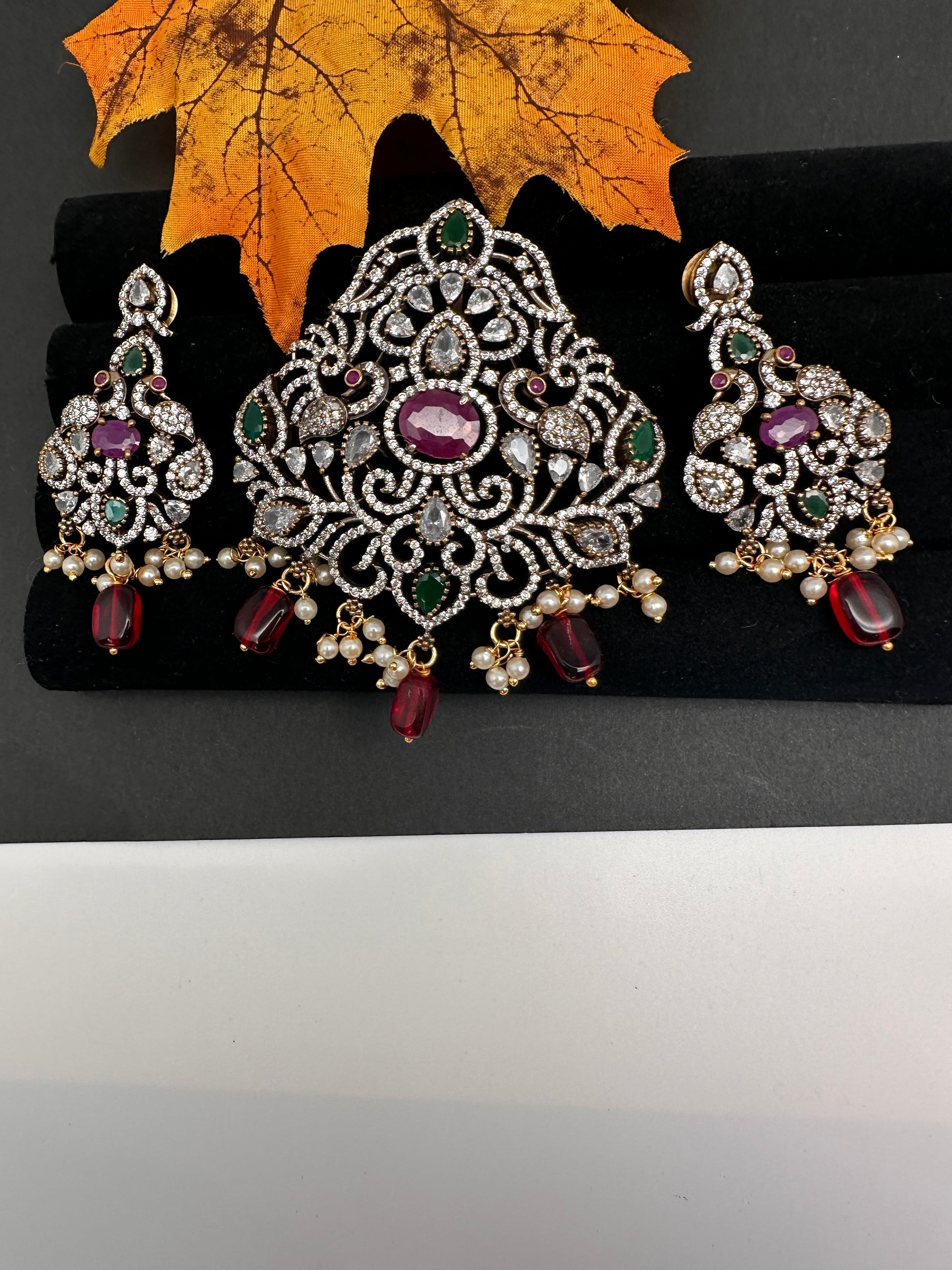 Victorian Peacock Color Stone Pendent Set - Multi