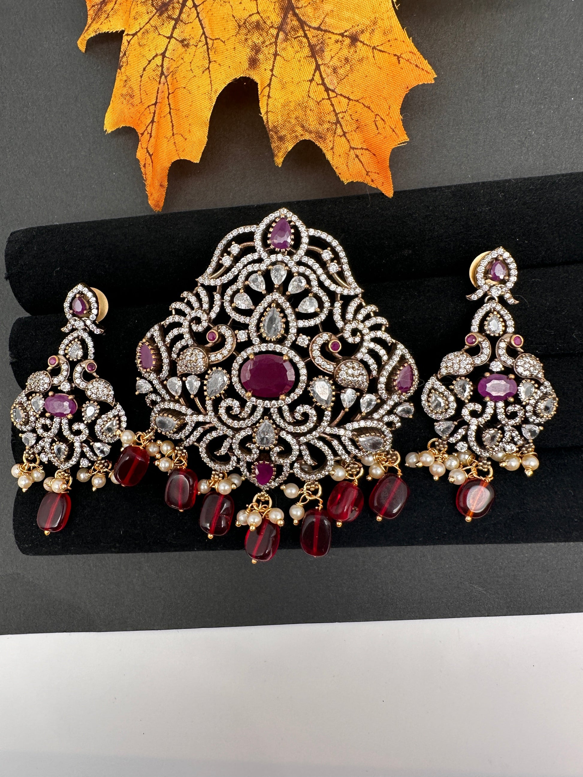 Victorian Peacock Color Stone Pendent Set - Red