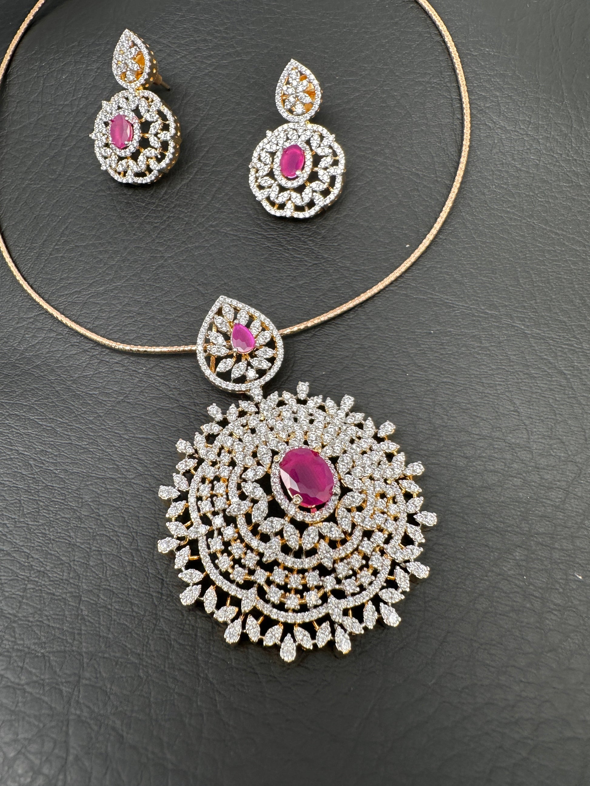 AD Color Stone Pendent Set - Red
