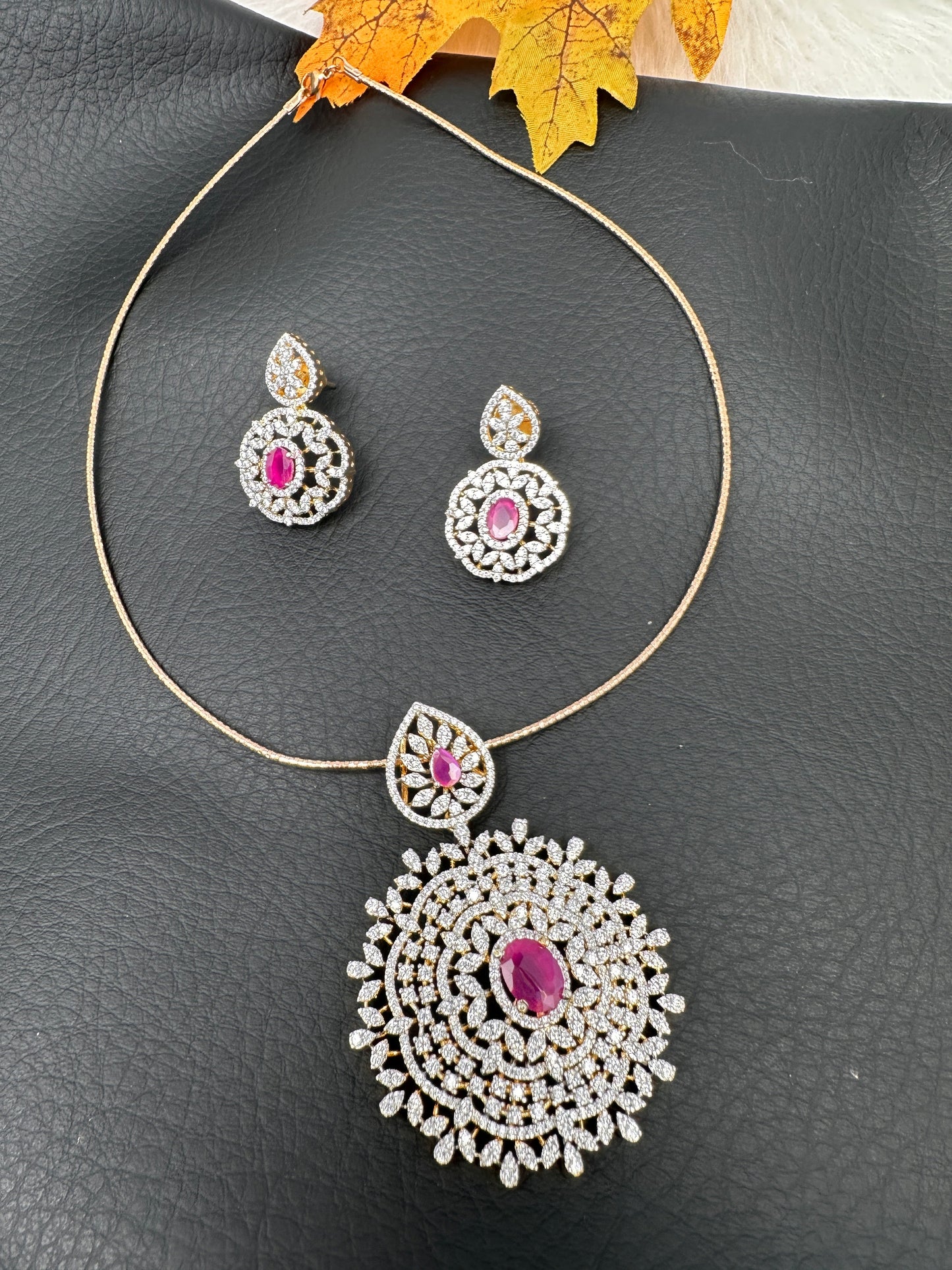 AD Color Stone Pendent Set - Red