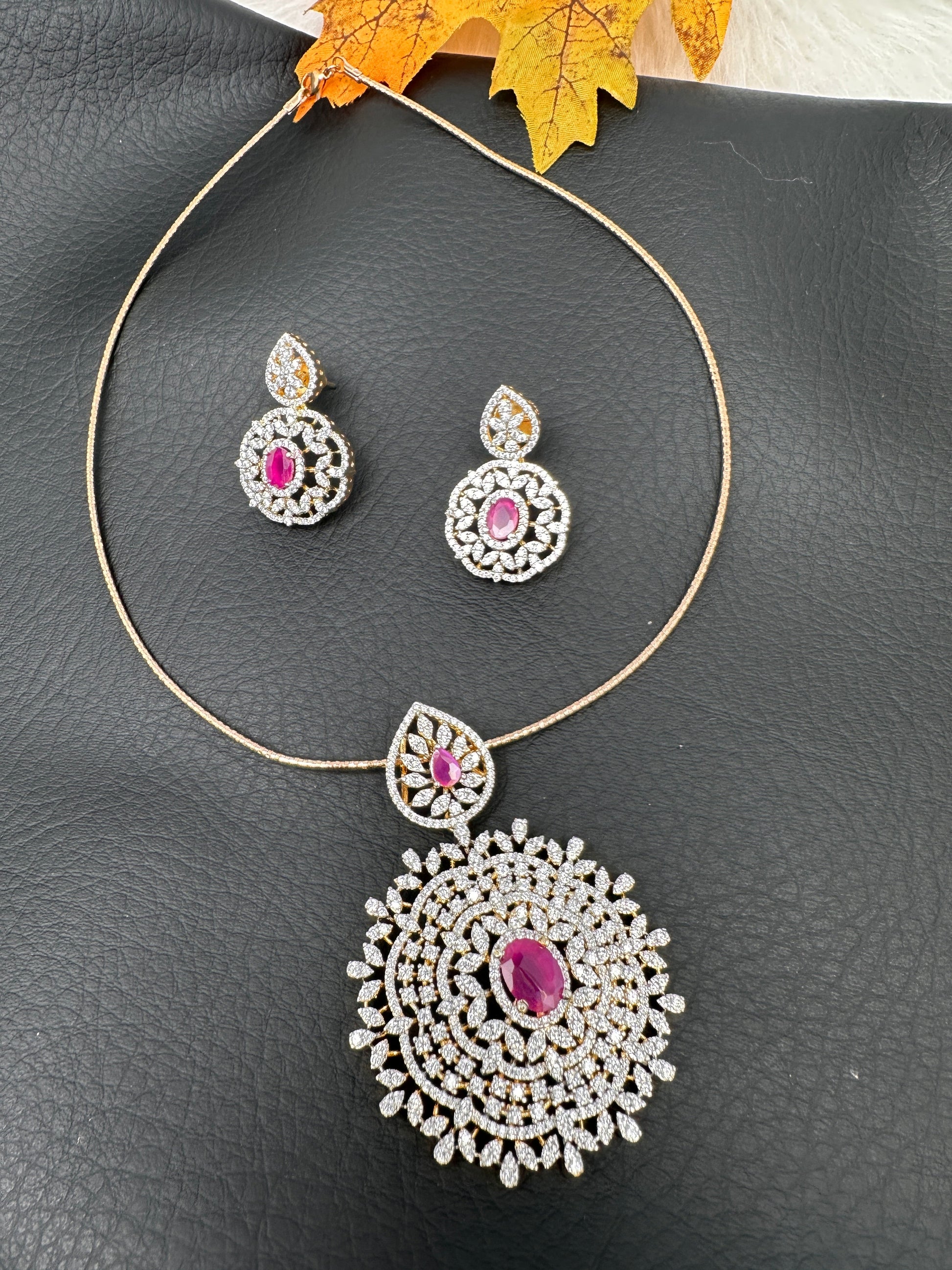 AD Color Stone Pendent Set - Red