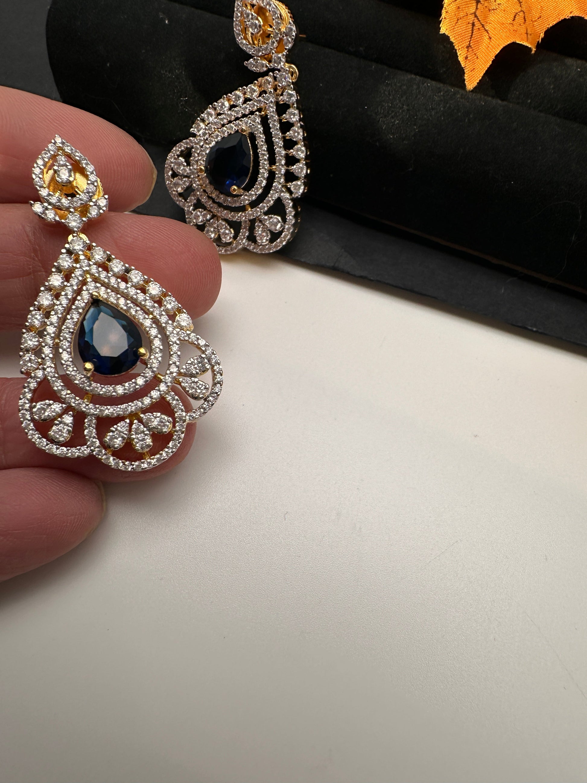 AD Diamond Finish Color Stone Pendent Set - Blue
