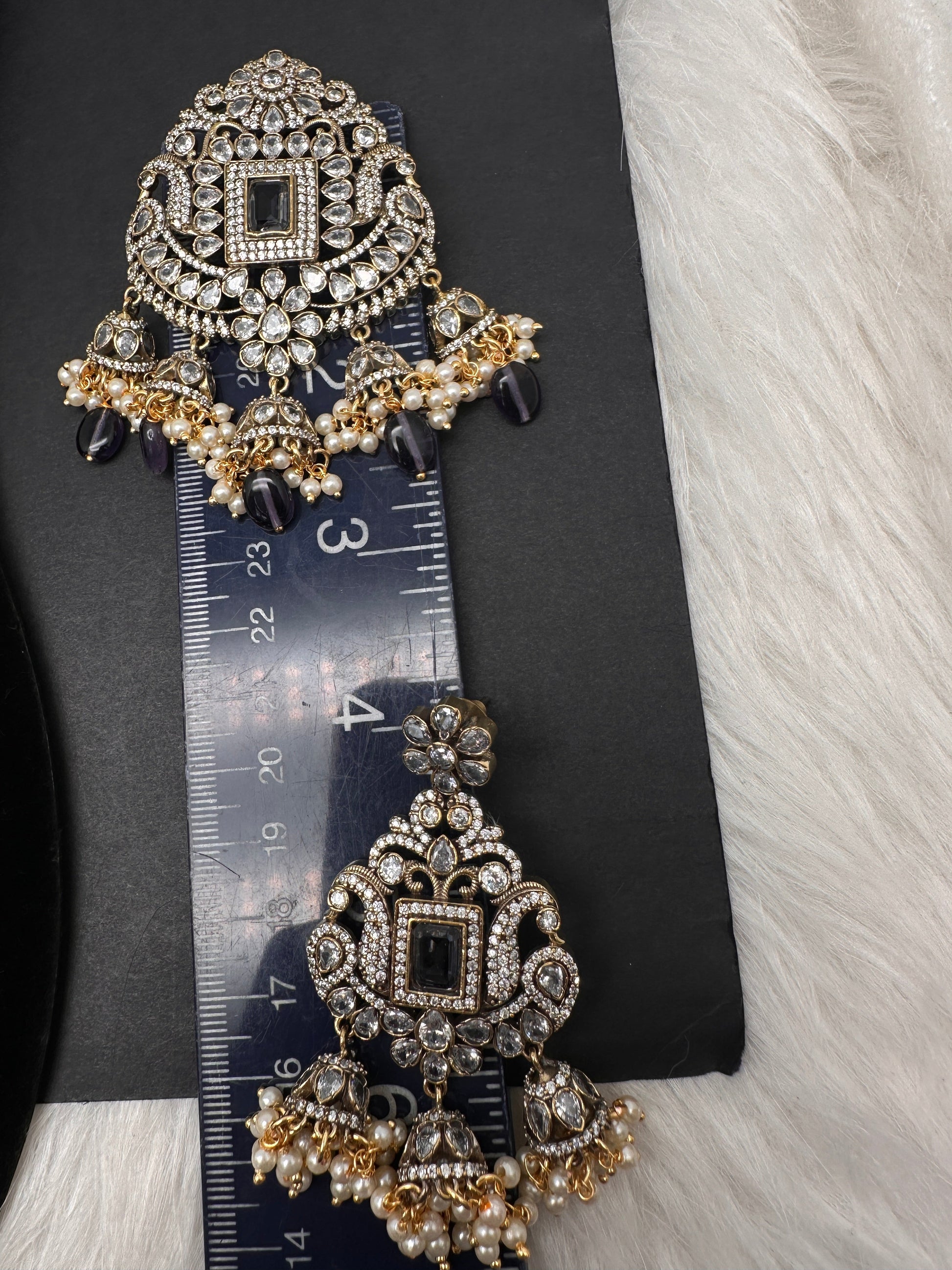 Victorian  Pearls Color Stone Pendent Set - Purple